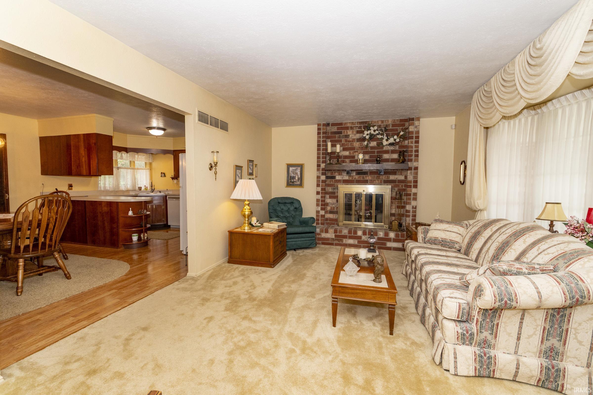 3rd image of 2624 Oak Leaf Cvs, South Bend, IN 46628 | MLS# 202633502