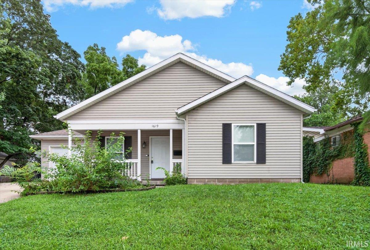 image of 1619 N 16th St, Lafayette, IN 47904 | MLS# 202633517