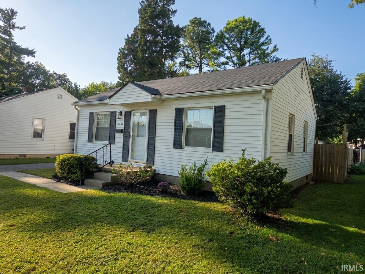 3rd image of 2238 E Iowa St, Evansville, IN 47711 | MLS# 202633529