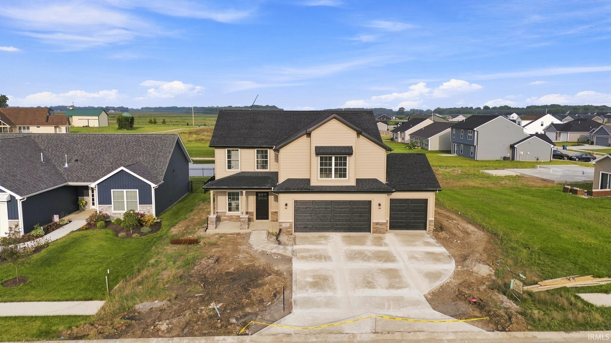 3rd image of 12865 Towcester Ct, Fort Wayne, IN 46818 | MLS# 202633542