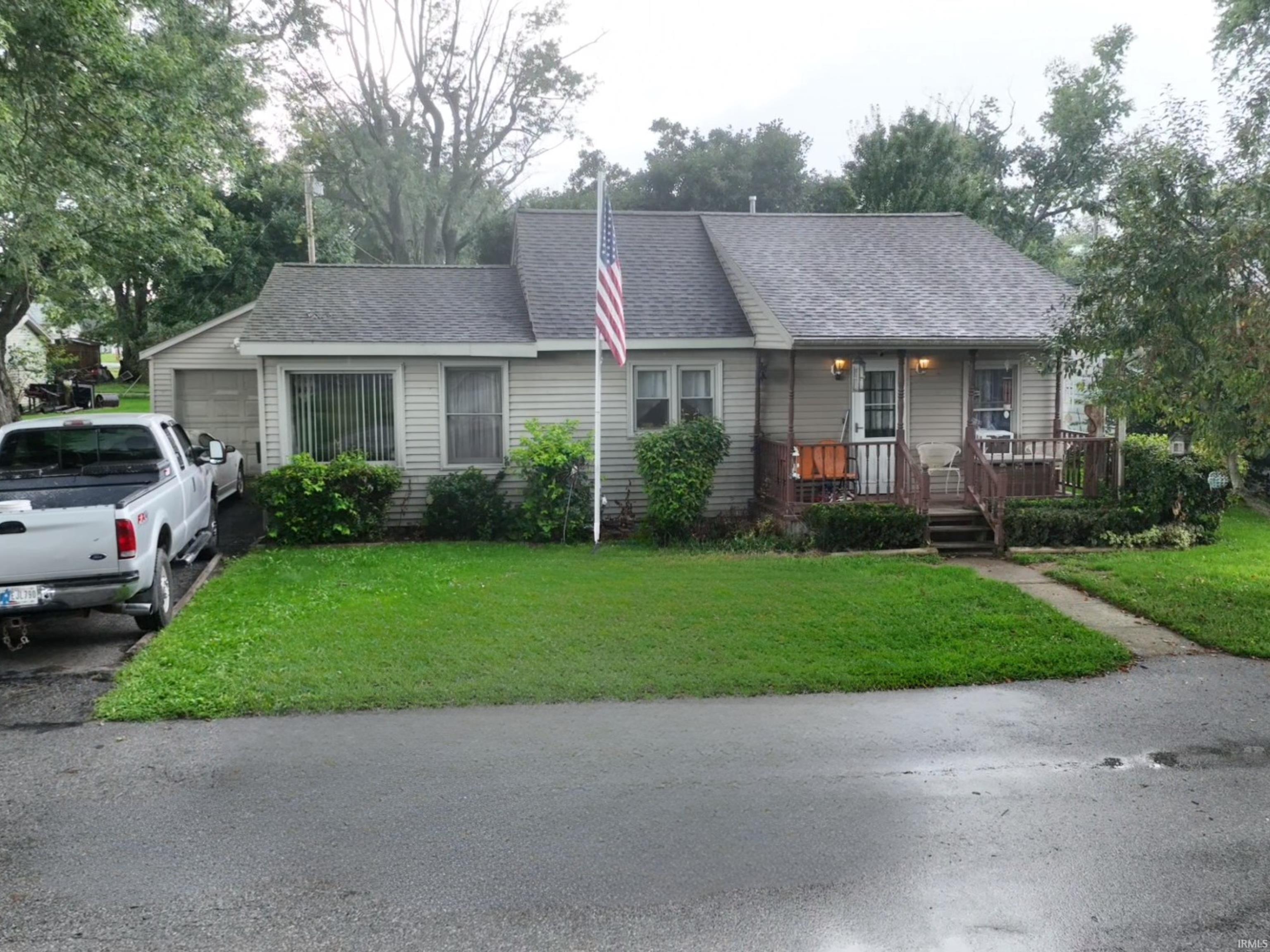 1st image of 618 East St, Monticello, IN 47960 | MLS# 202633548
