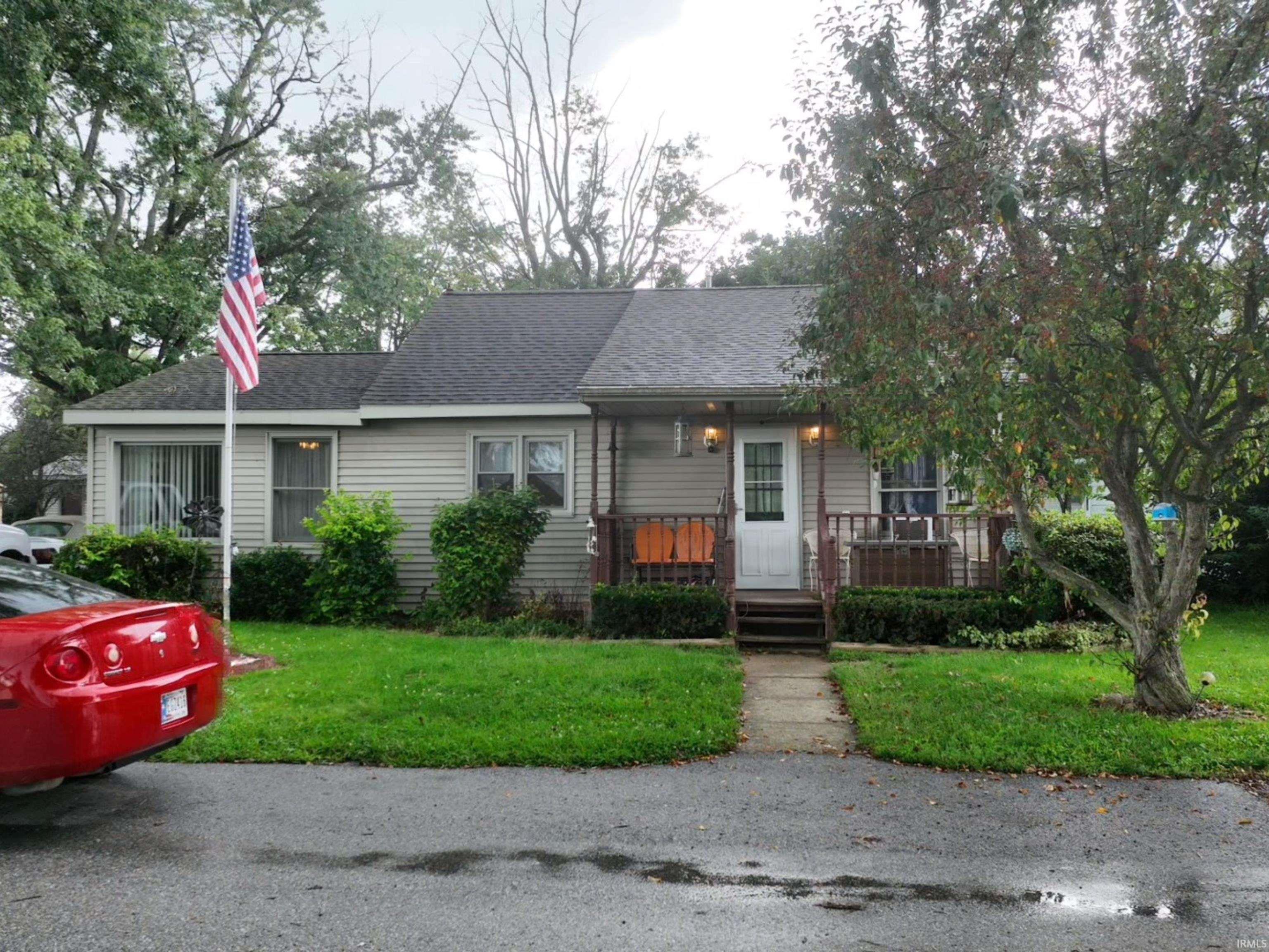 2nd image of 618 East St, Monticello, IN 47960 | MLS# 202633548