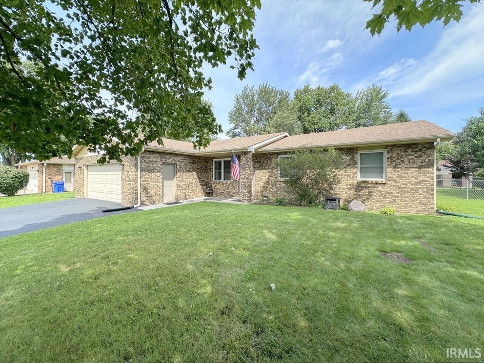 2nd image of 2716 W Carter St, Kokomo, IN 46901 | MLS# 202633553