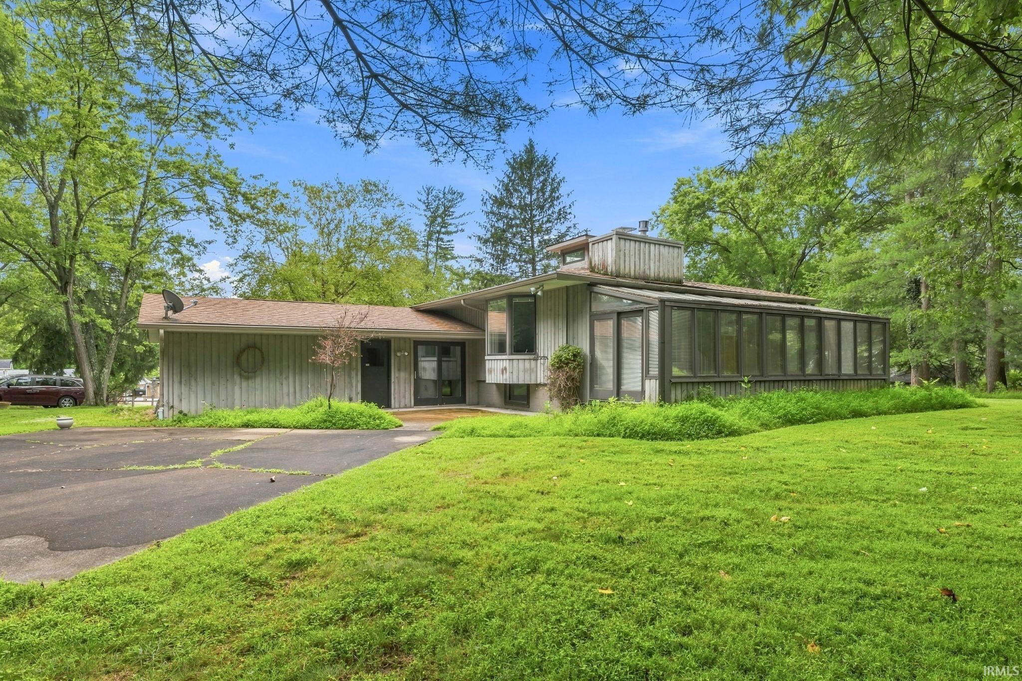1st image of 2202 Belhaven Ct, Bloomington, IN 47401 | MLS# 202633581