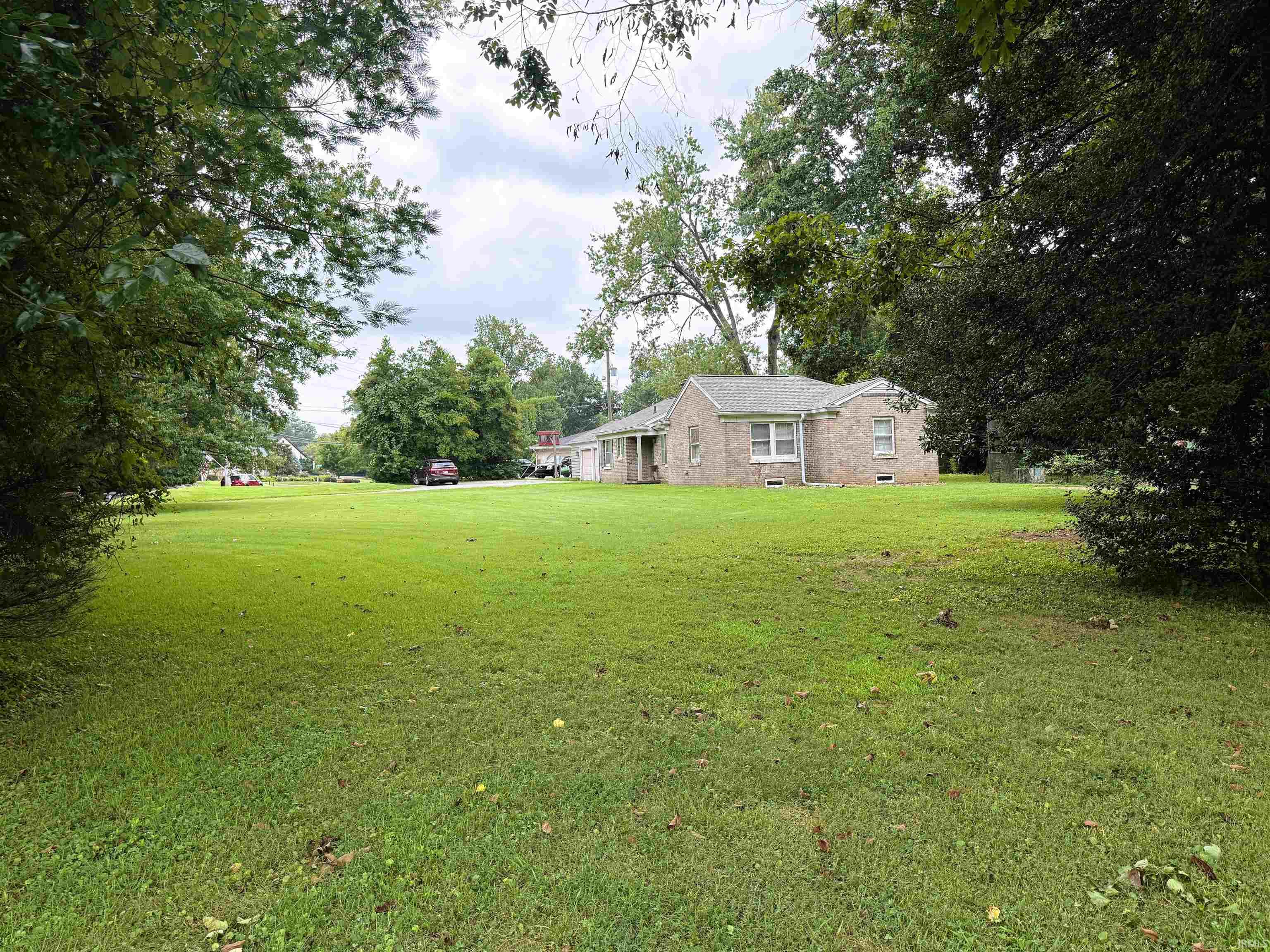 4th image of 6811 Newburgh Rd, Evansville, IN 47715 | MLS# 202633588