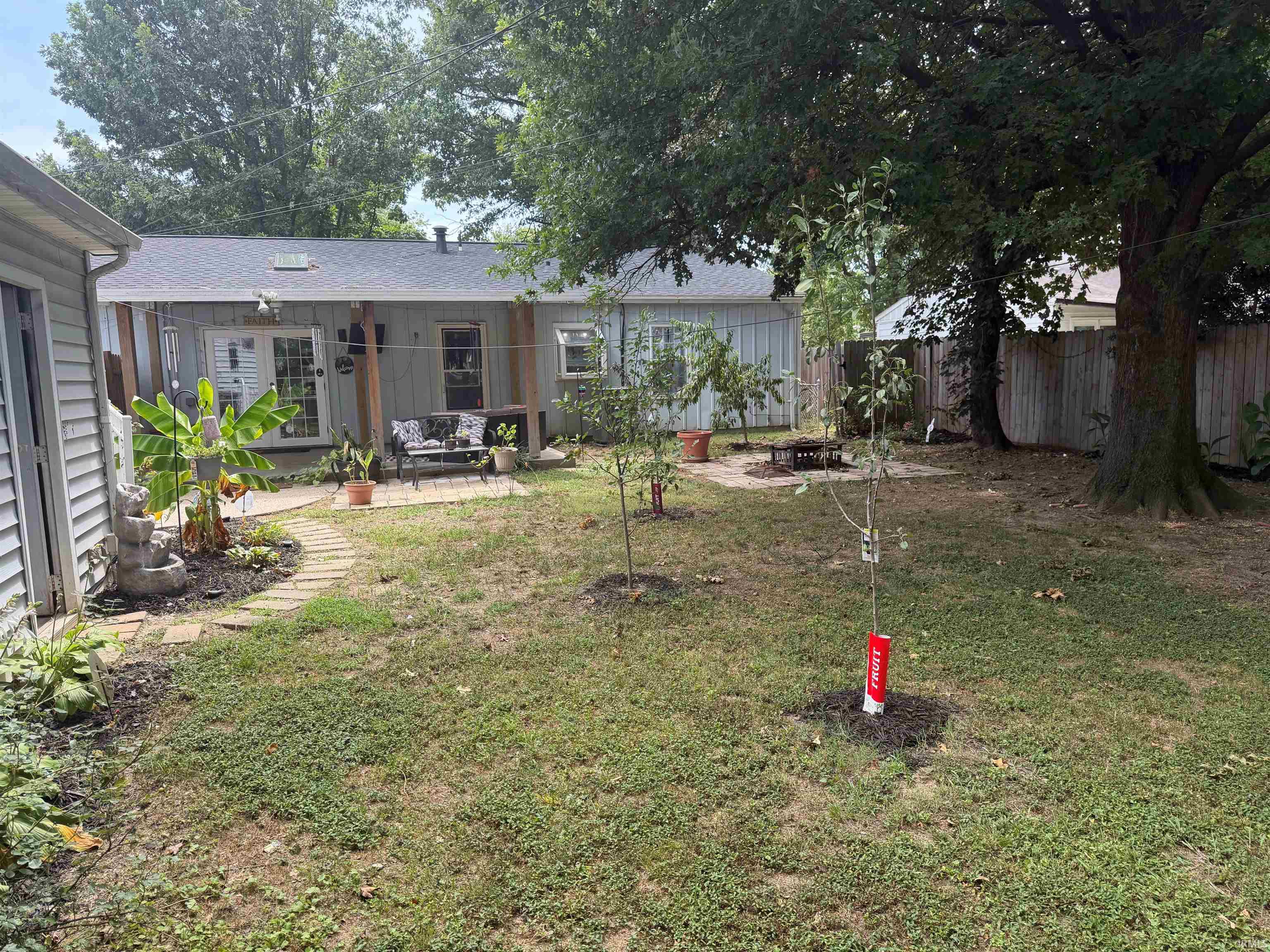 3rd image of 509 Colonial Ave, Evansville, IN 47710 | MLS# 202633610