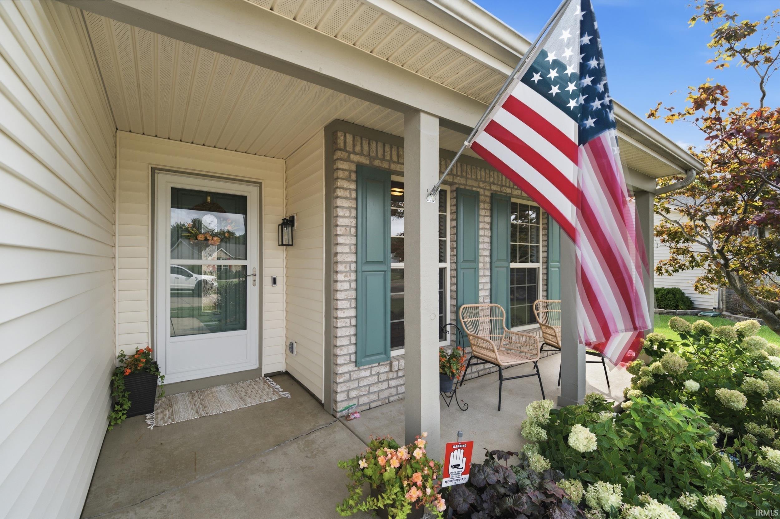 image of 1713 Waverly Dr, Lafayette, IN 47909 | MLS# 202633617