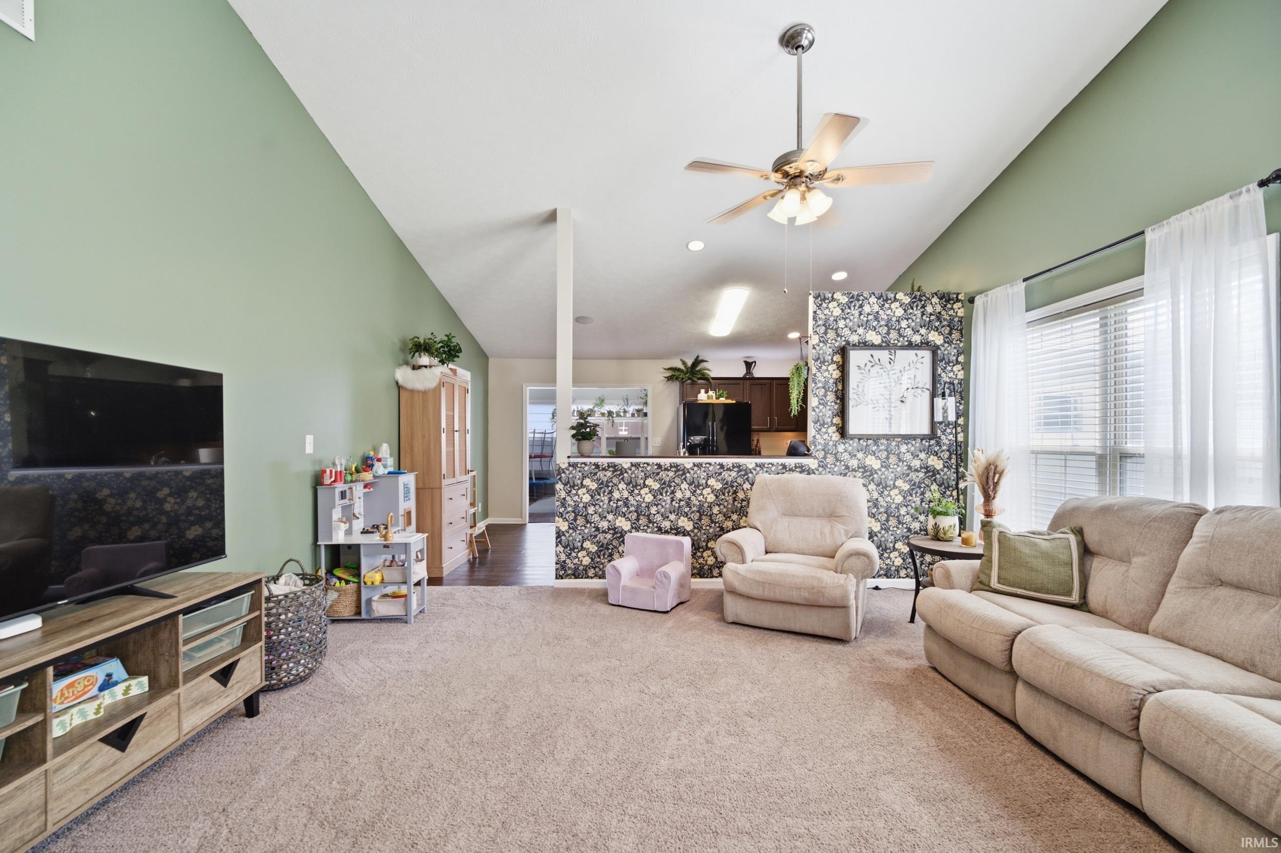 image of 1713 Waverly Dr, Lafayette, IN 47909 | MLS# 202633617