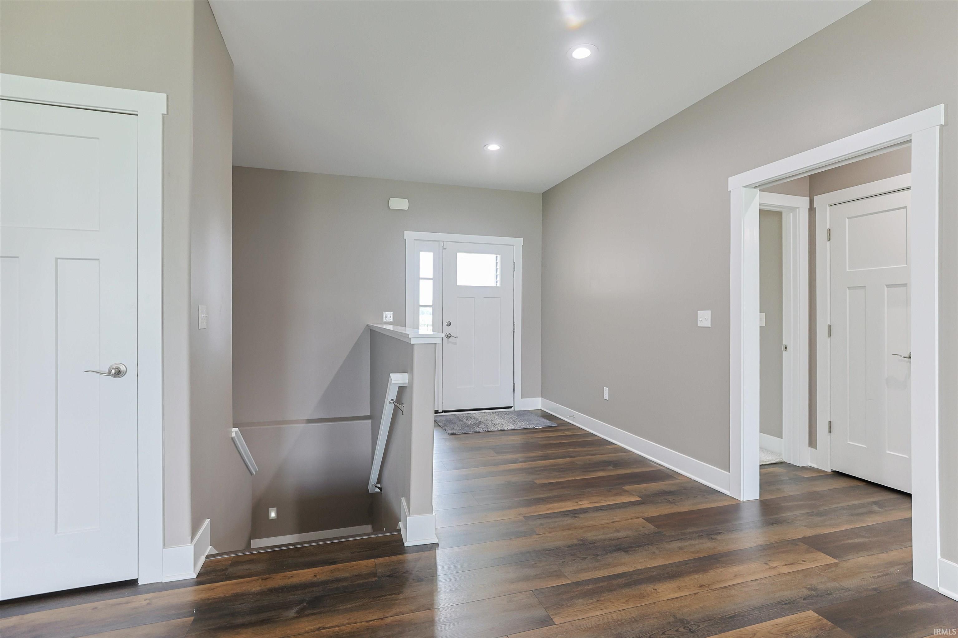 5th image of 1725 Stoneham Dr, Mishawaka, IN 46544 | MLS# 202633635