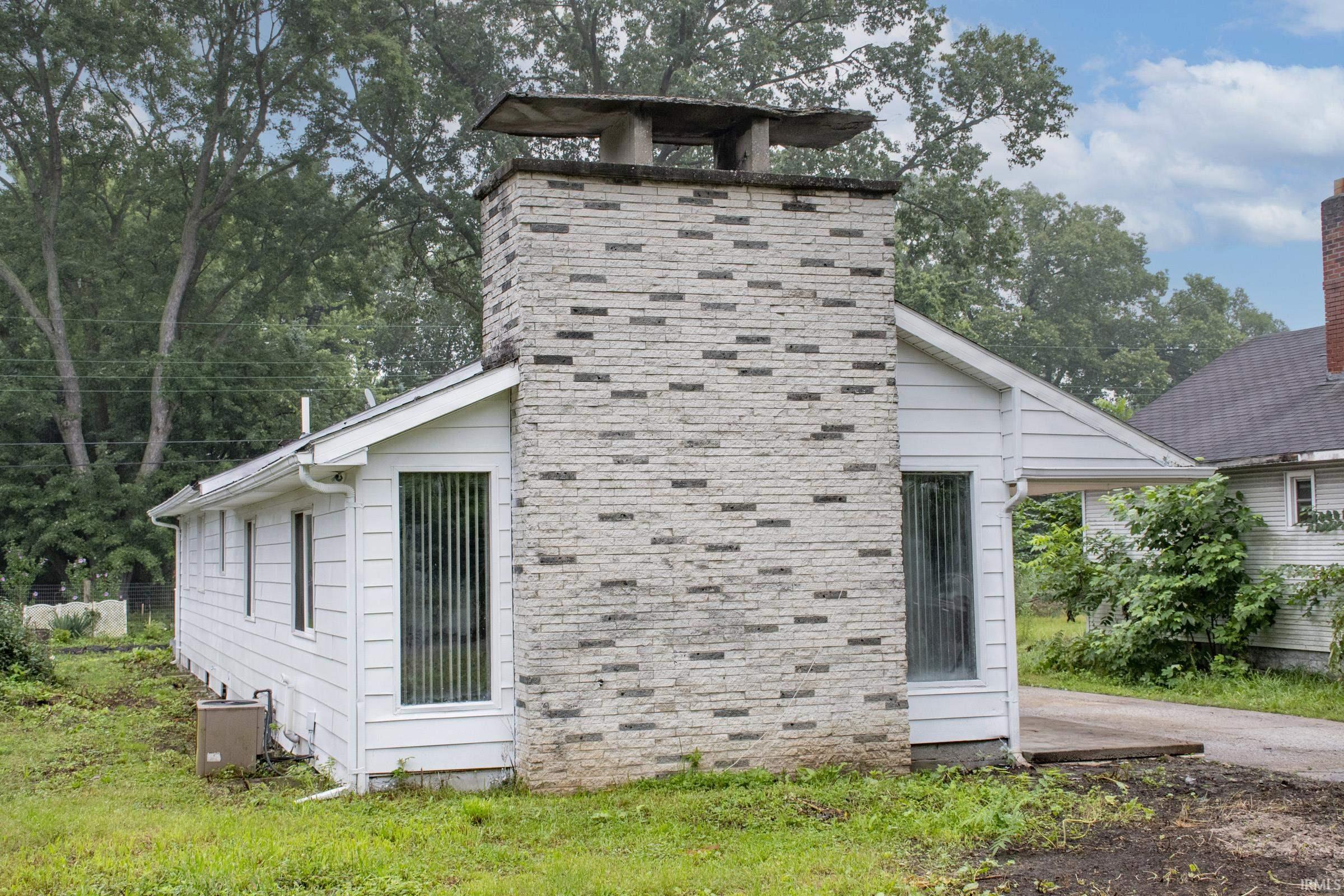 2nd image of 55452 Mayflower, South Bend, IN 46628 | MLS# 202633636