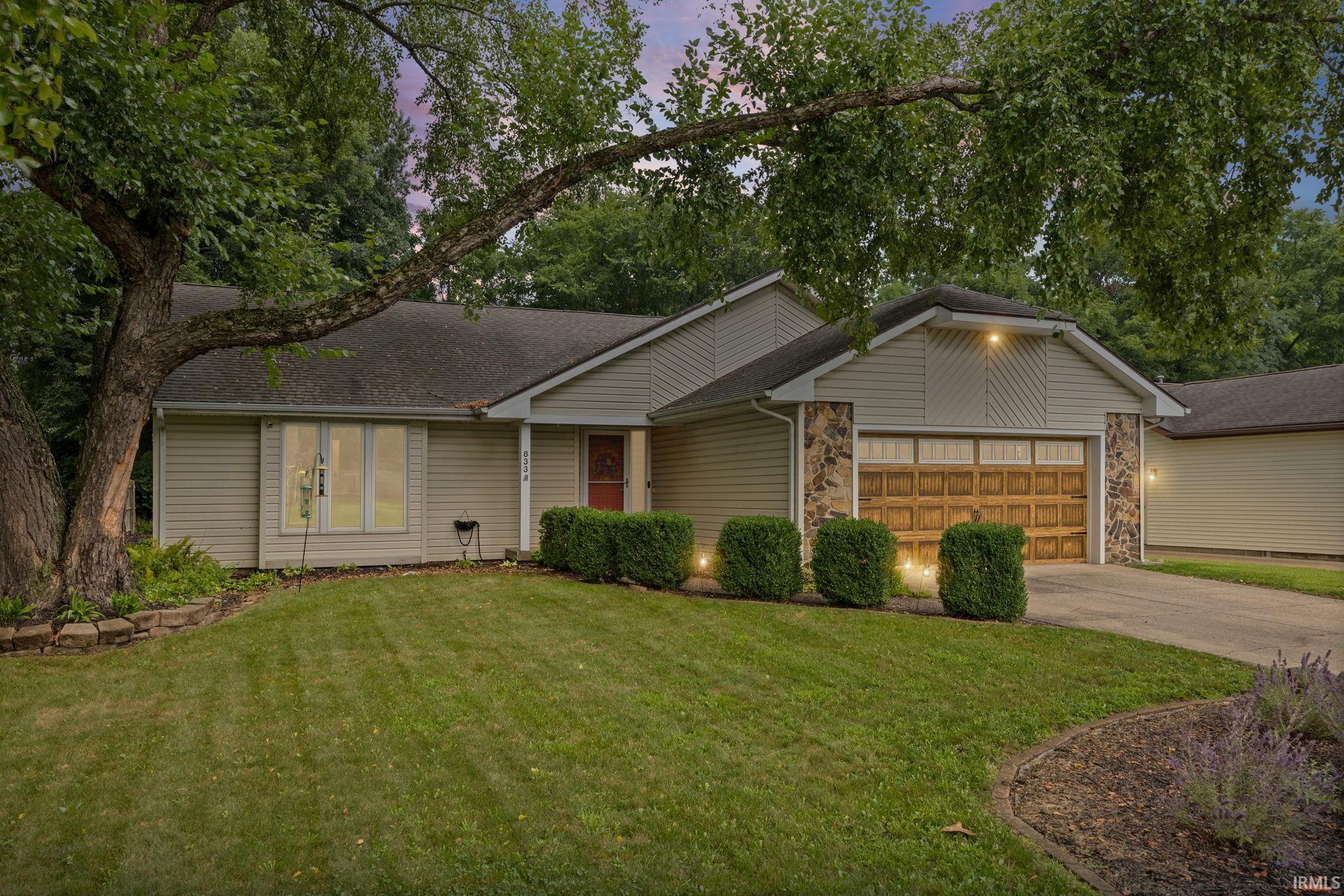 image of 833 Foxwood Dr, Lafayette, IN 47905 | MLS# 202633674