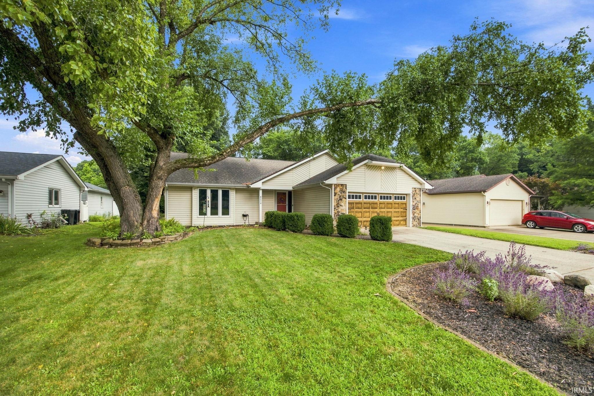 image of 833 Foxwood Dr, Lafayette, IN 47905 | MLS# 202633674
