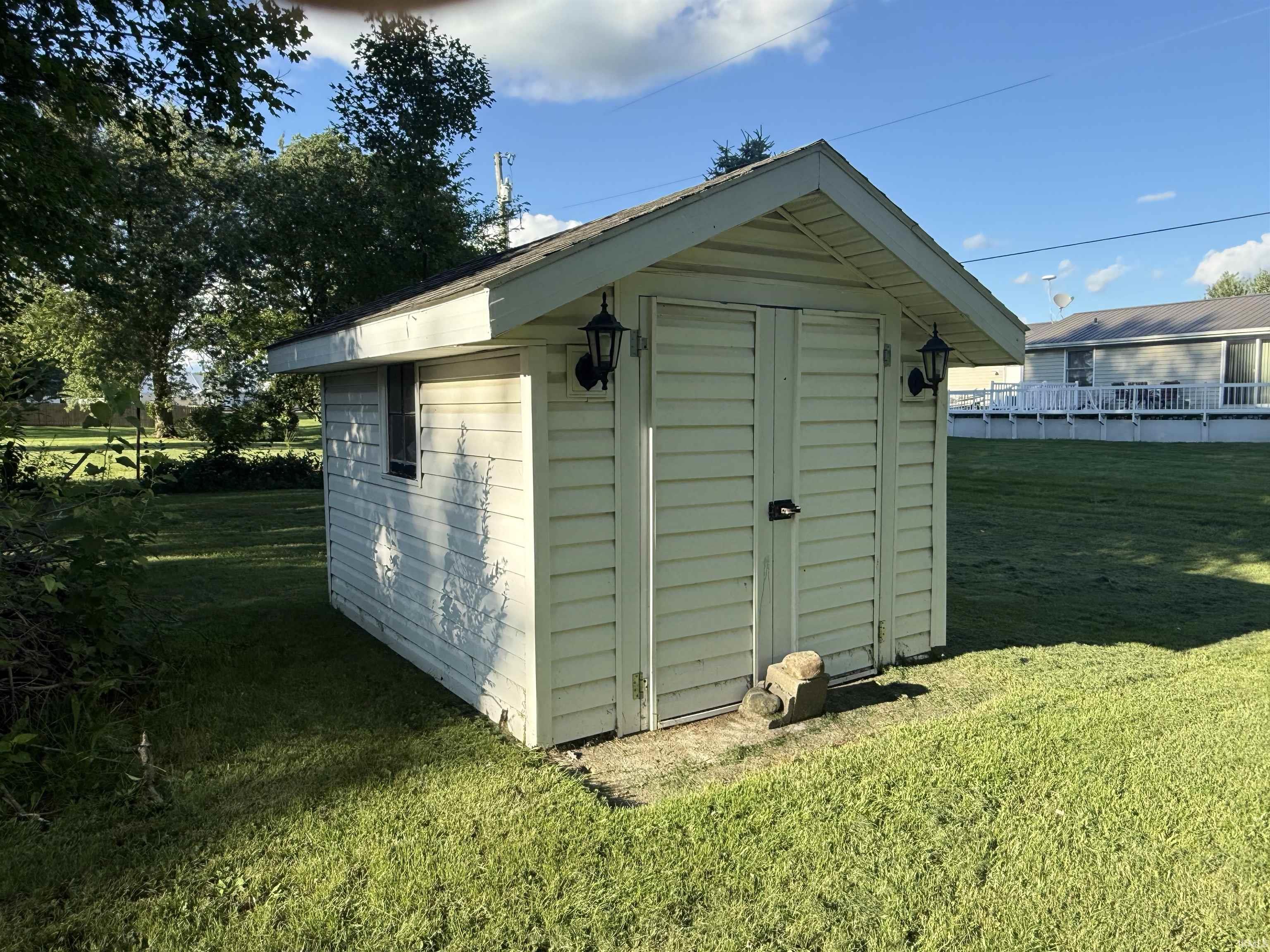 17th image of 504 N Main St, Topeka, IN 46571 | MLS# 202633676