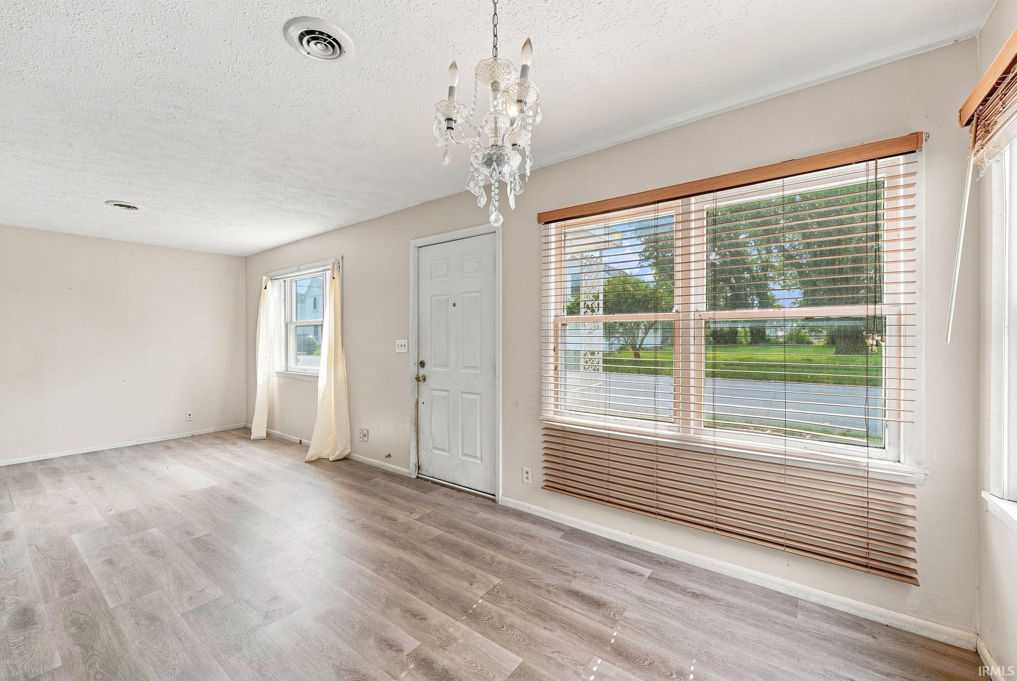 Photo 3 of Manufactured home for sale at 431 Day St, Logansport, IN 46947 | MLS# 202633680 | Listing updated on 2026-10-05