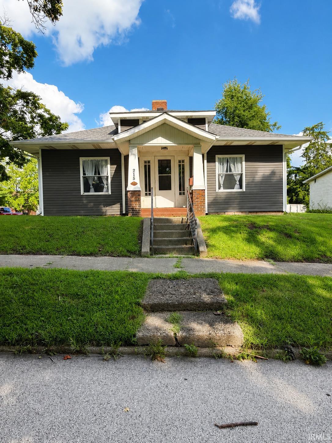 1st image of 215 N Newlin St, Veedersburg, IN 47987 | MLS# 202633698