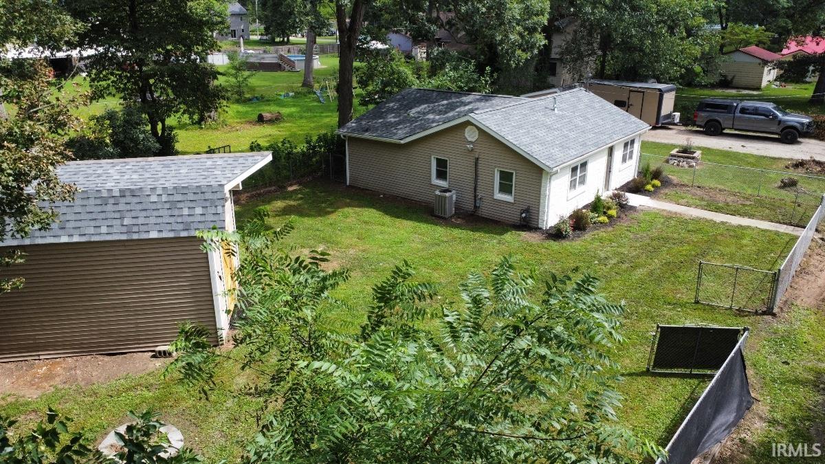 21st image of 26051 Lakeview Dr, Elkhart, IN 46514 | MLS# 202633756