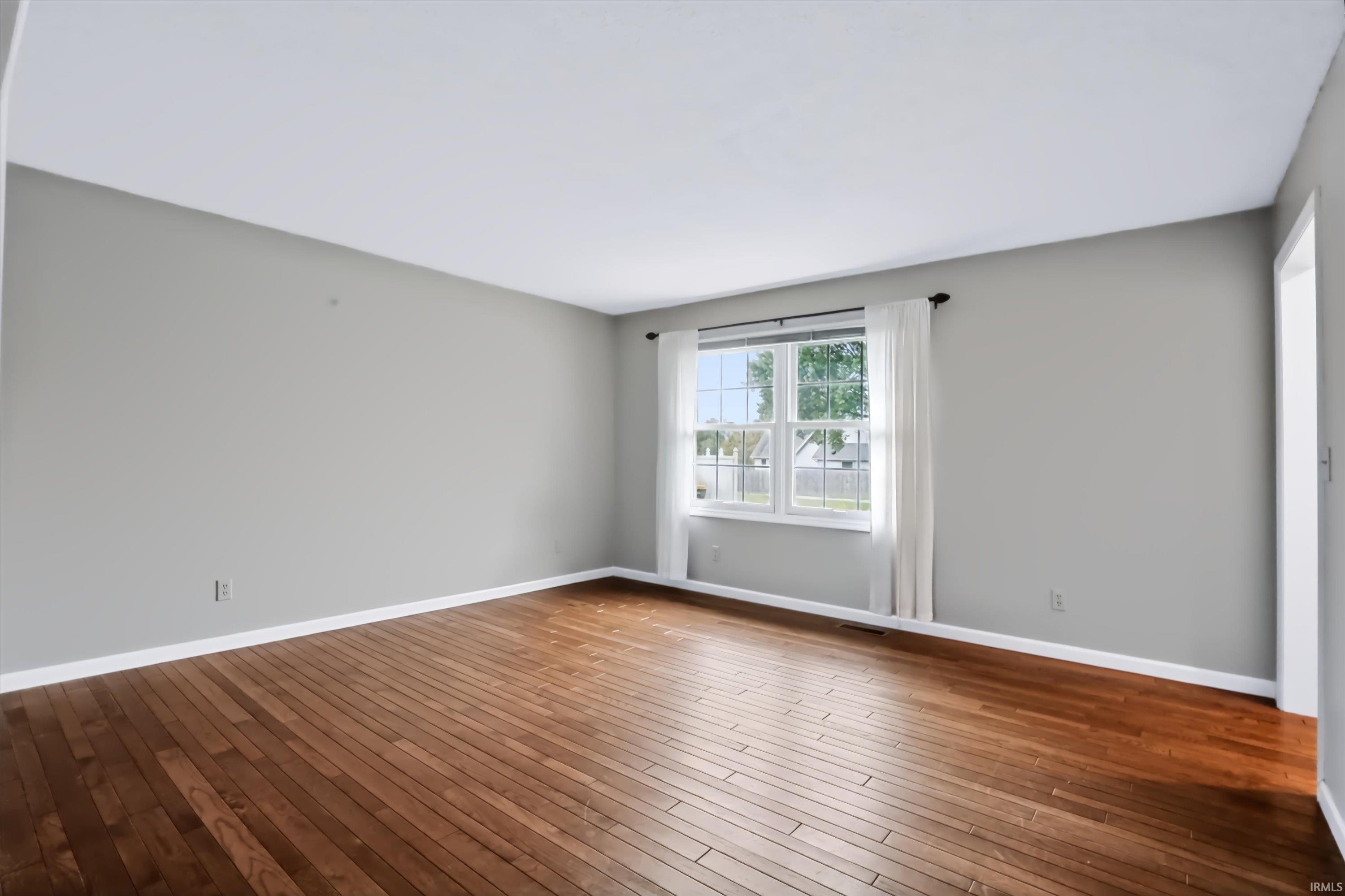 4th image of 903 S Rainier Ct, Bloomington, IN 47401 | MLS# 202633757
