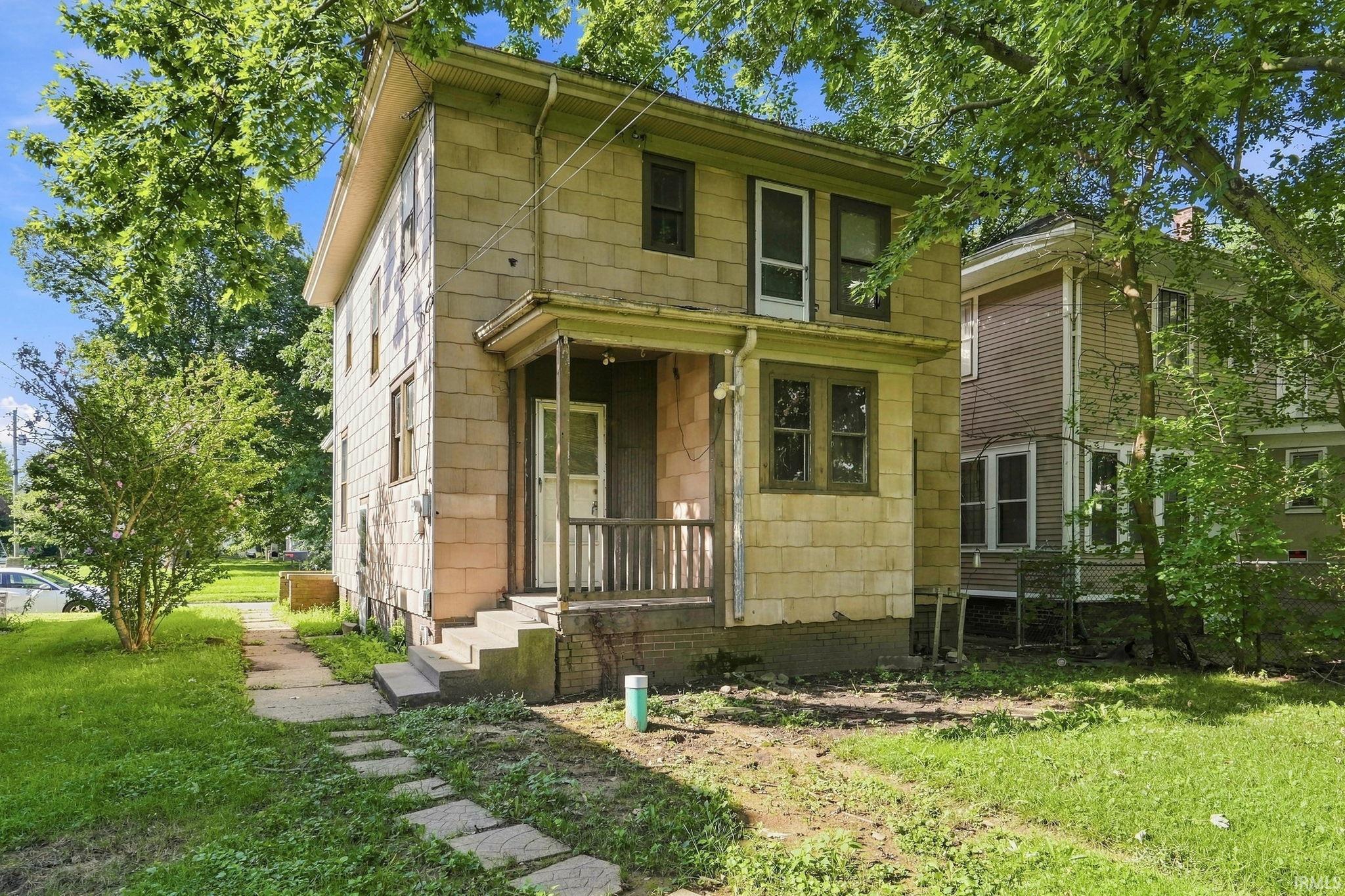 2nd image of 924 W Dewald St, Fort Wayne, IN 46802 | MLS# 202633764
