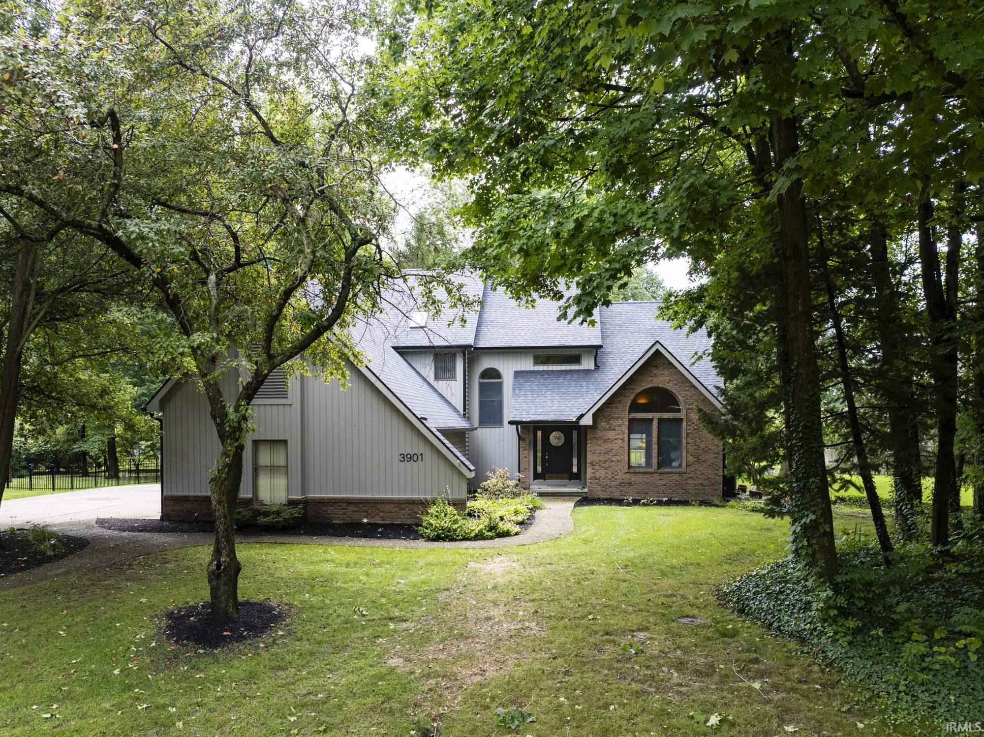 1st image of 3901 W Russell Ct, Muncie, IN 47304 | MLS# 202633784