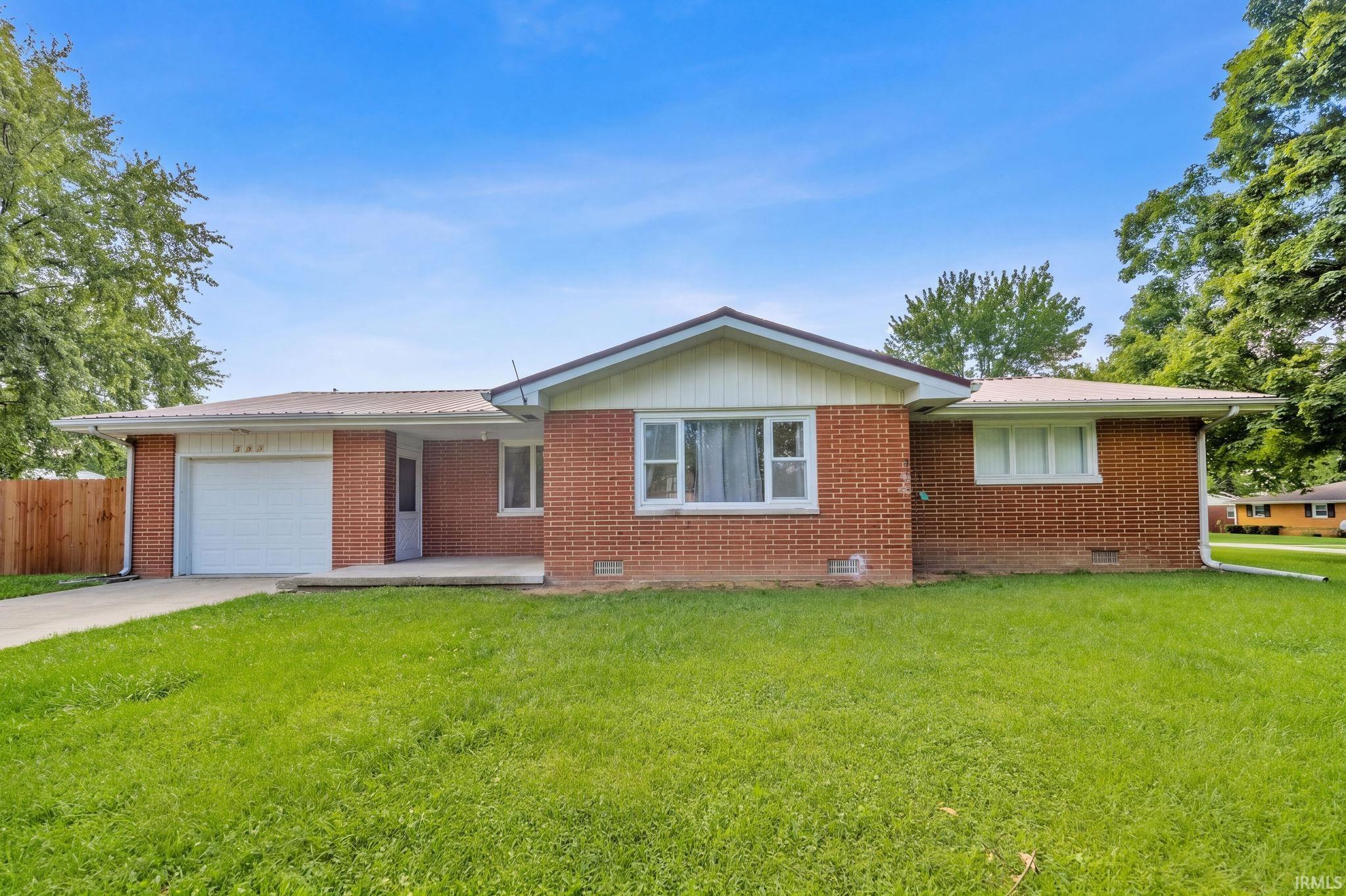 1st image of 305 N Ellis Rd, Muncie, IN 47303 | MLS# 202633787