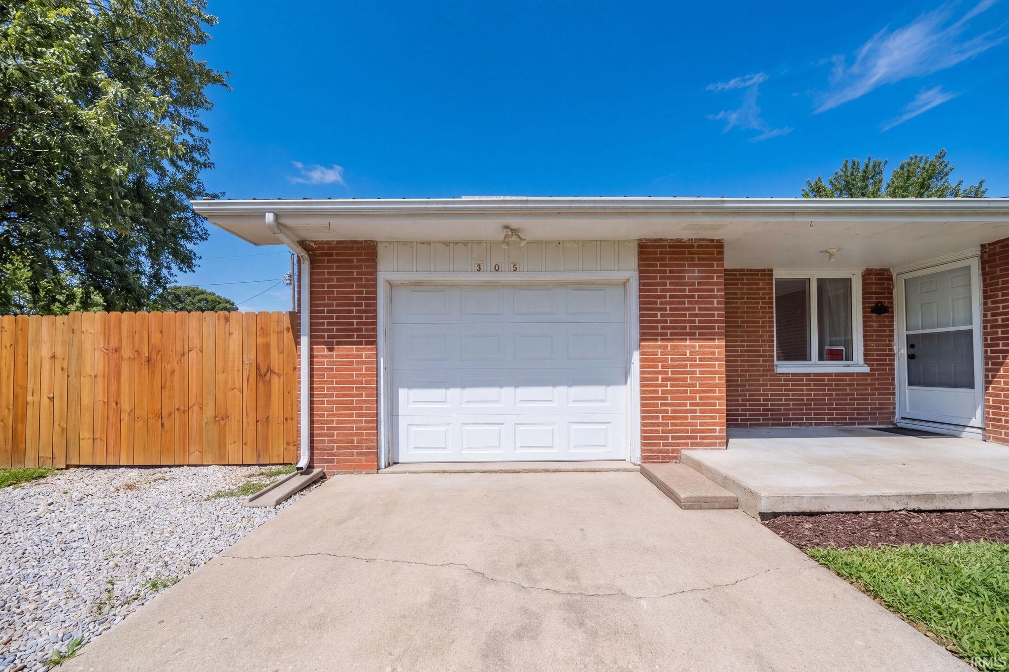 3rd image of 305 N Ellis Rd, Muncie, IN 47303 | MLS# 202633787