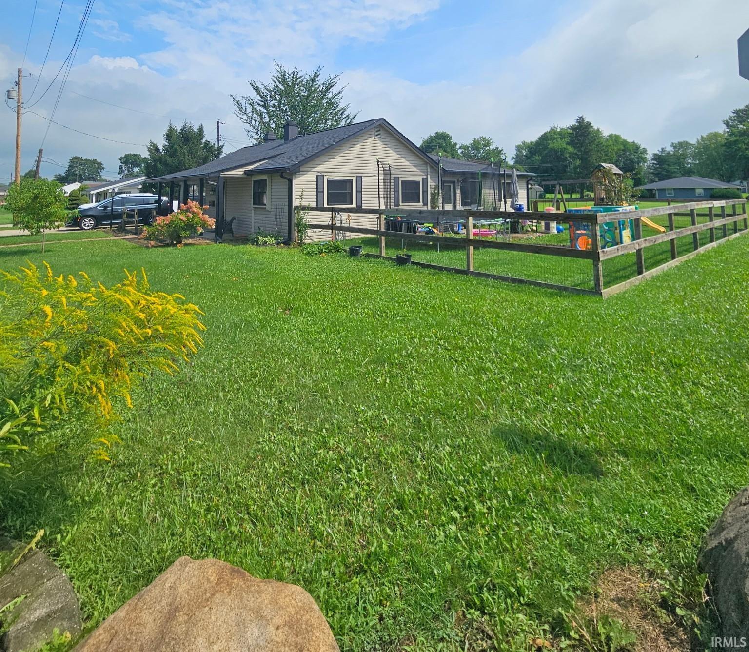 2nd image of 521 S Clem St, Winchester, IN 47394 | MLS# 202633788