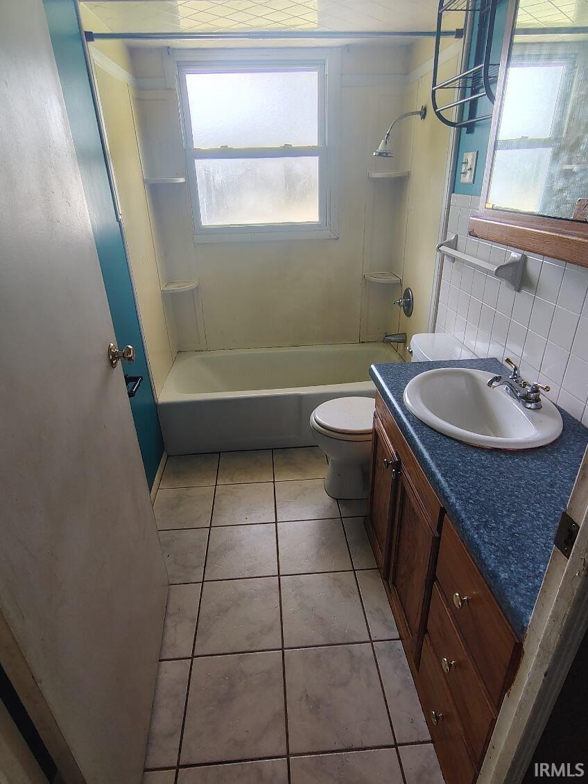 5th image of 132 Floyd St, Elkhart, IN 46514 | MLS# 202633798