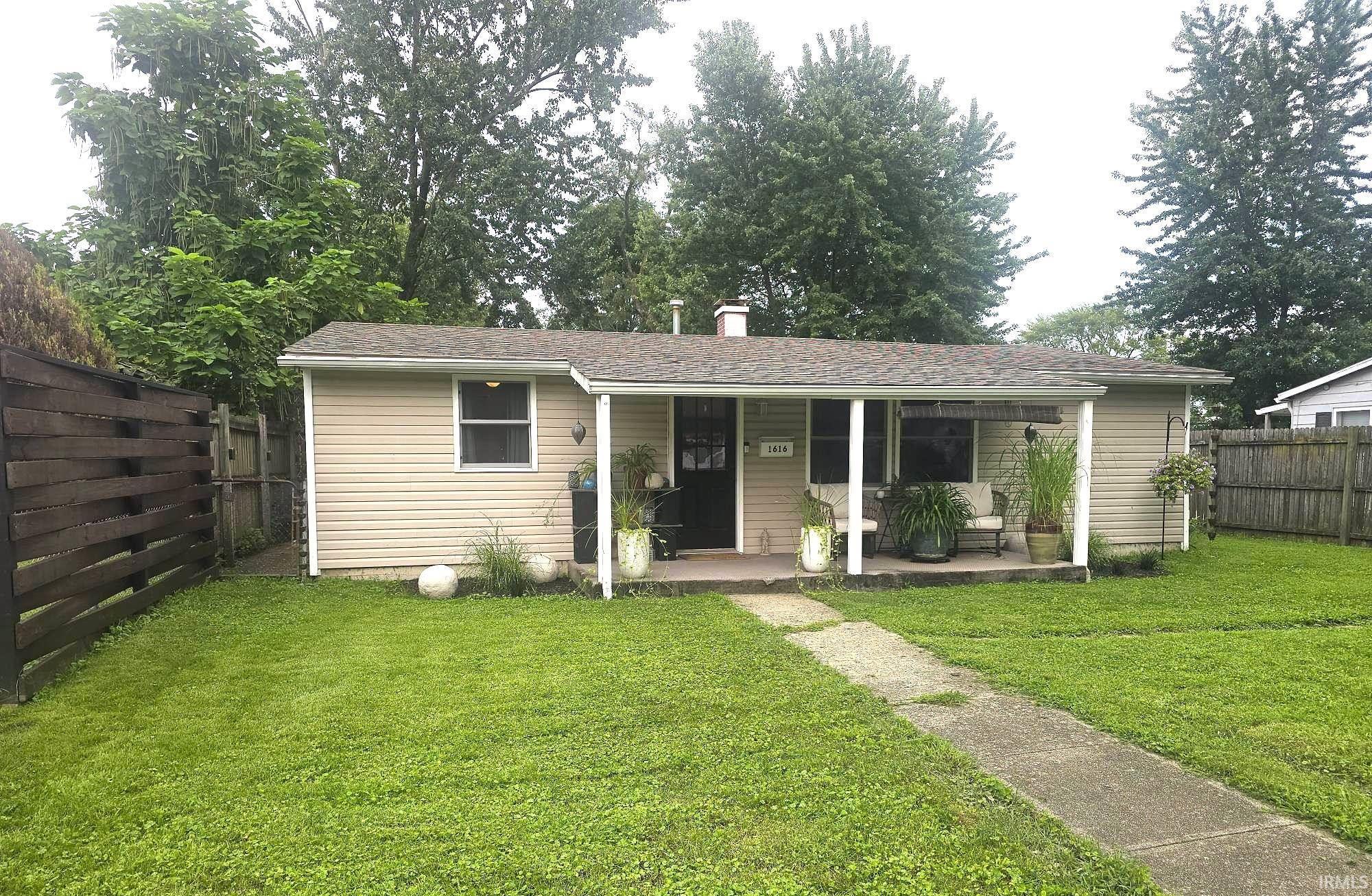 1st image of 1616 S Market St, Kokomo, IN 46902 | MLS# 202633809