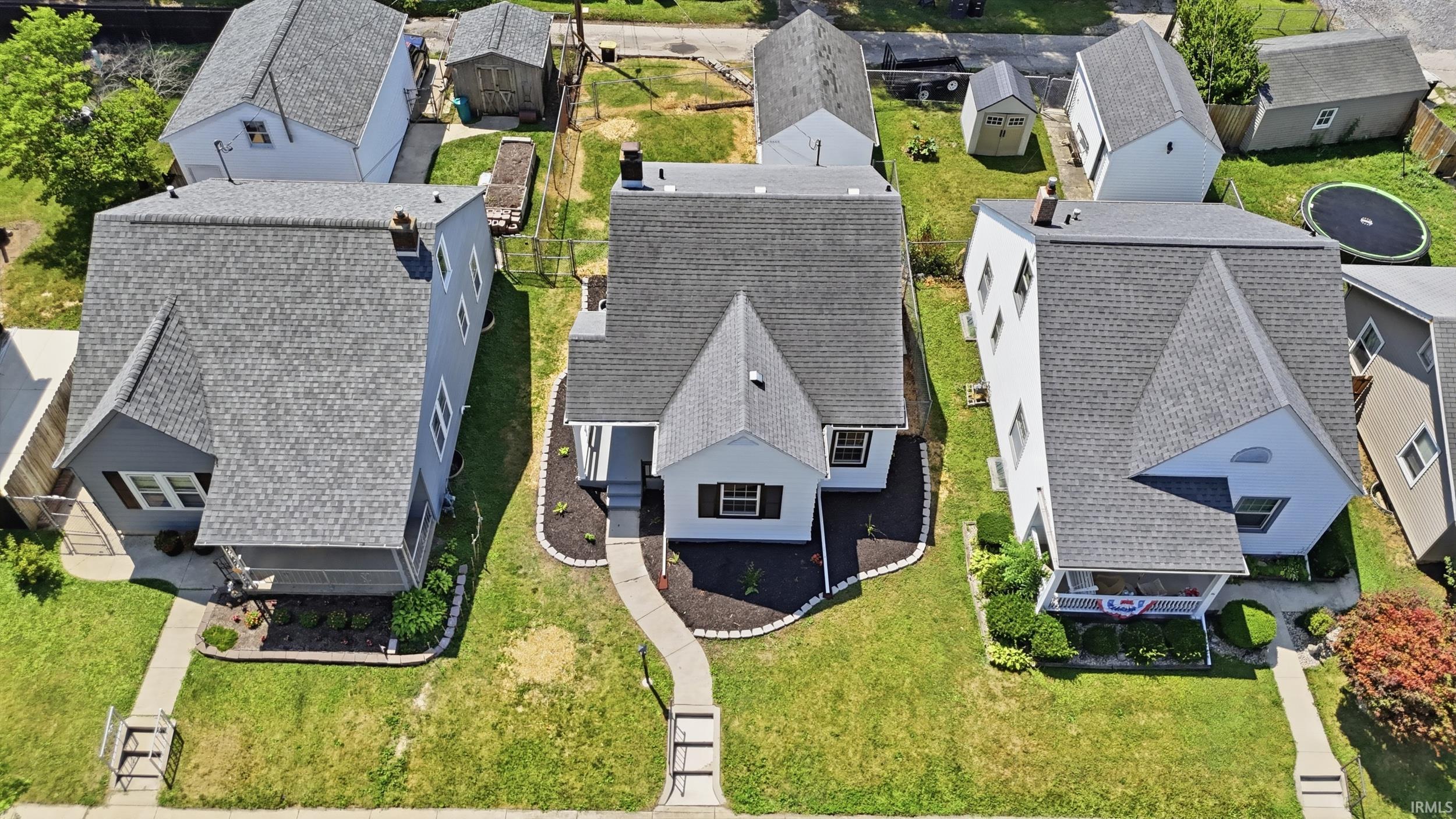 3rd image of 1226 Clara Ave, Fort Wayne, IN 46805 | MLS# 202633827