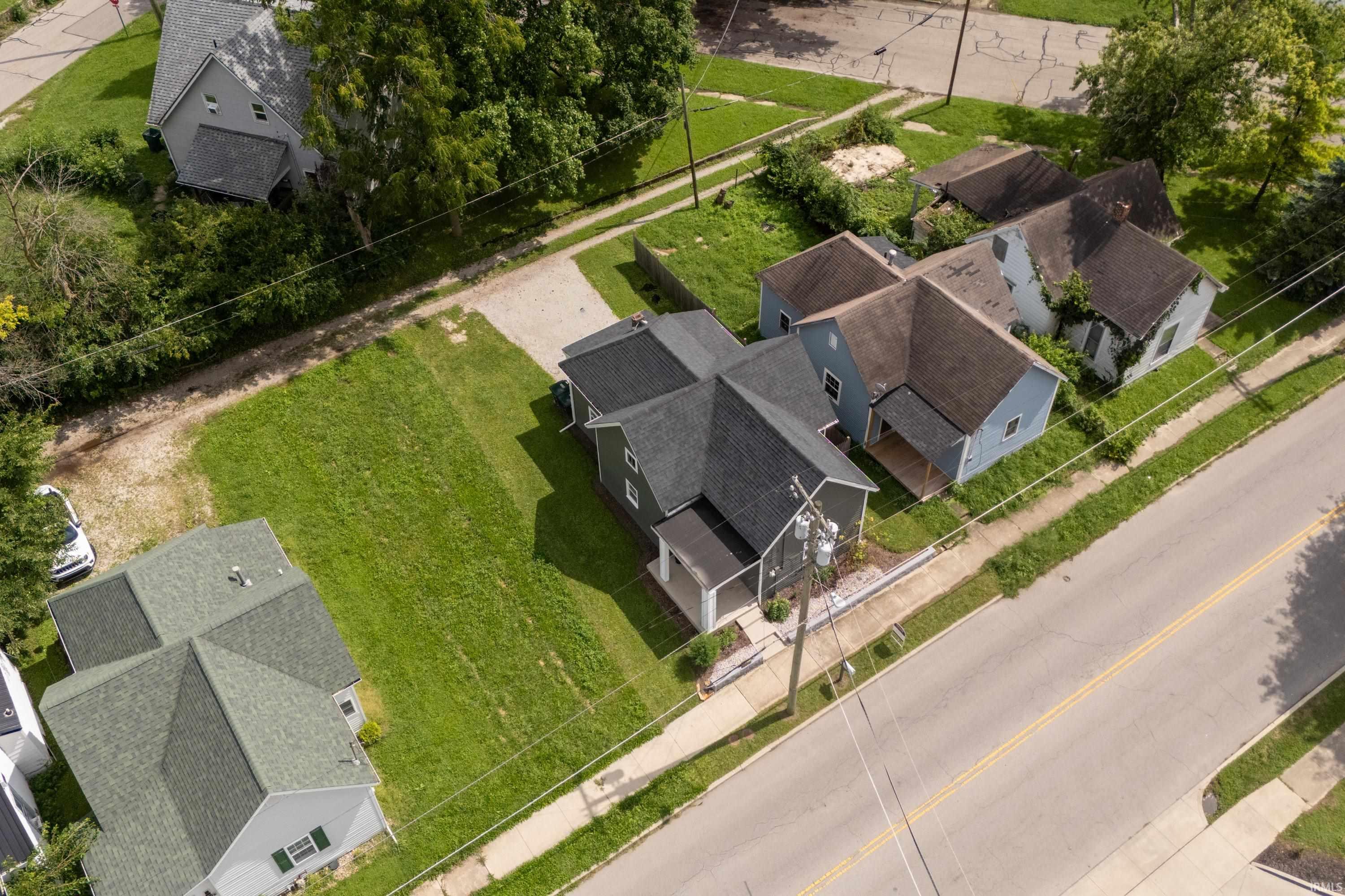 1st image of 1720 S Hoyt Ave, Muncie, IN 47302 | MLS# 202633876