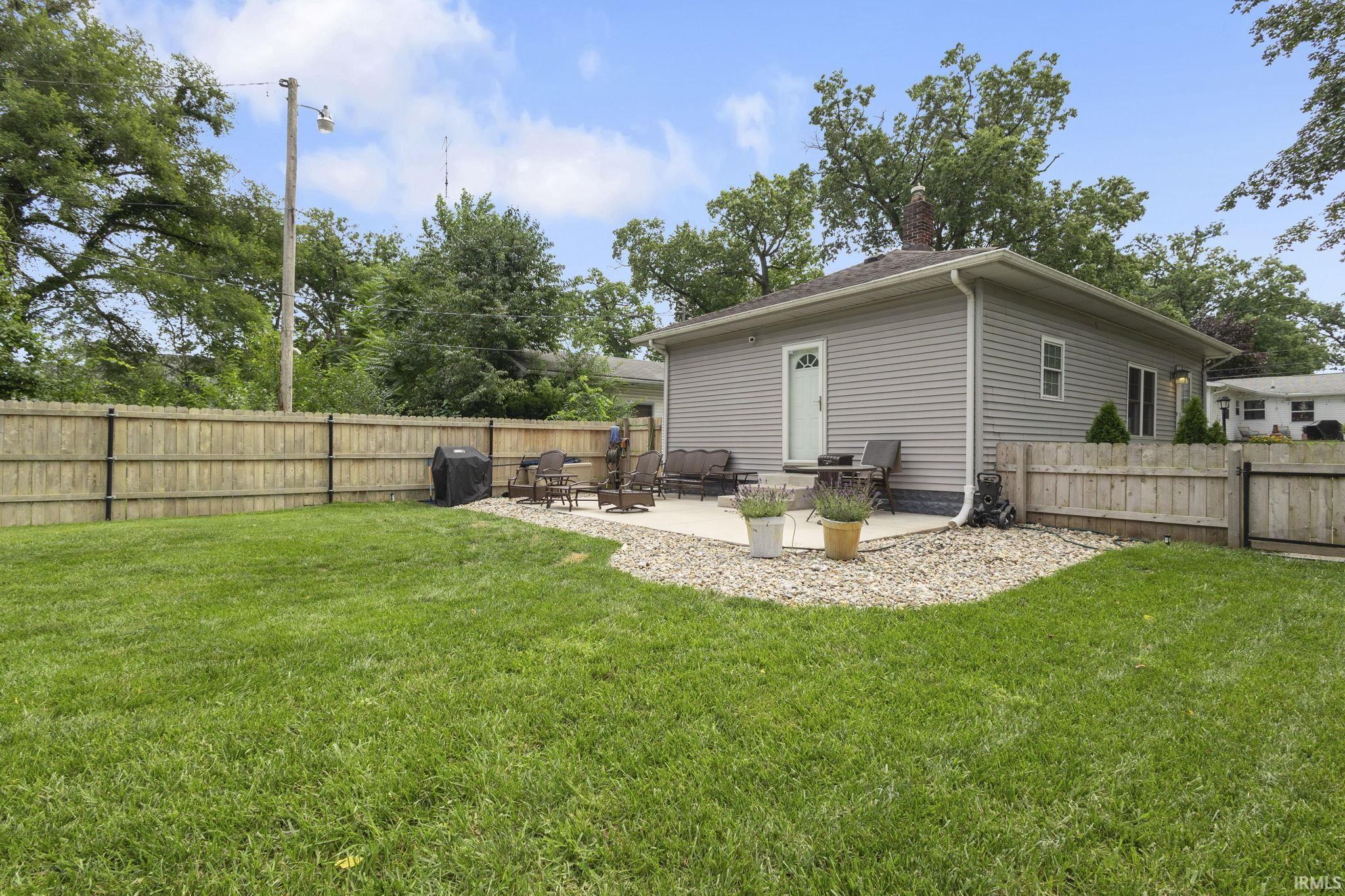 18th image of 1421 Chalfant St, South Bend, IN 46617 | MLS# 202633881