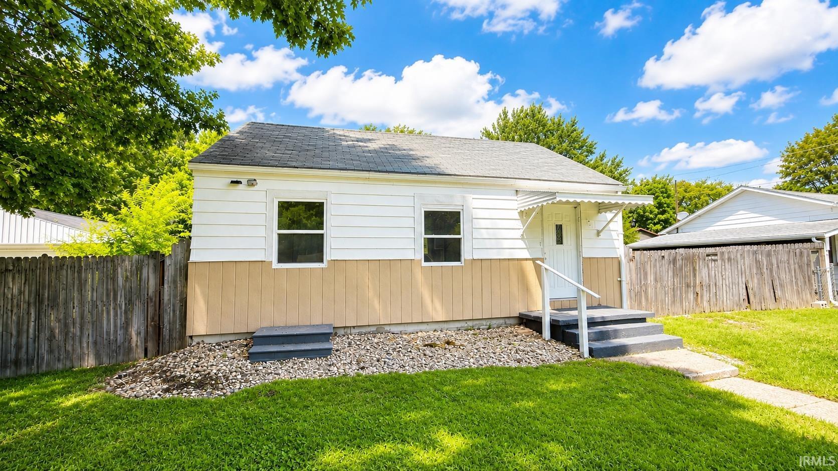 1st image of 1008 E Spraker St, Kokomo, IN 46901 | MLS# 202633890