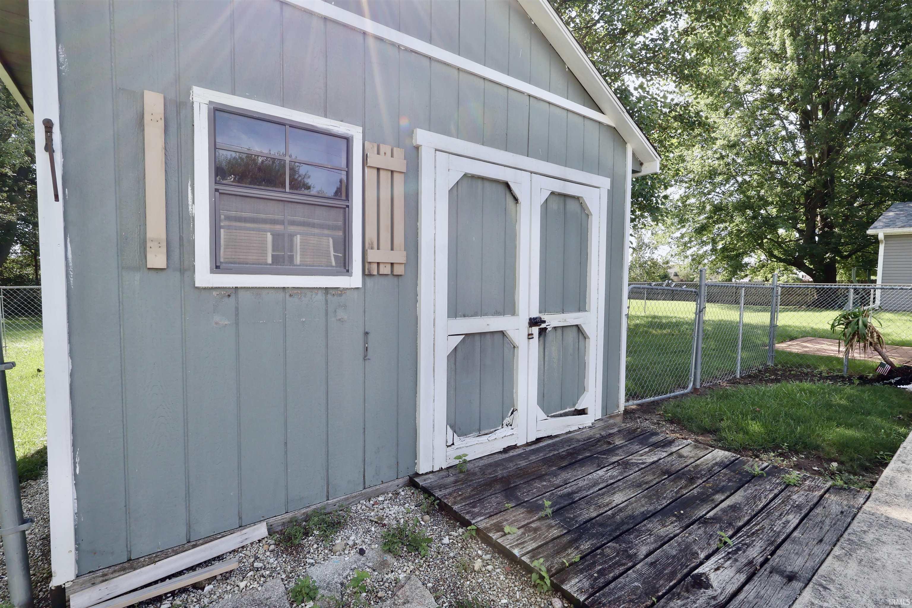 22nd image of 509 S Oak St, Winchester, IN 47394 | MLS# 202633921