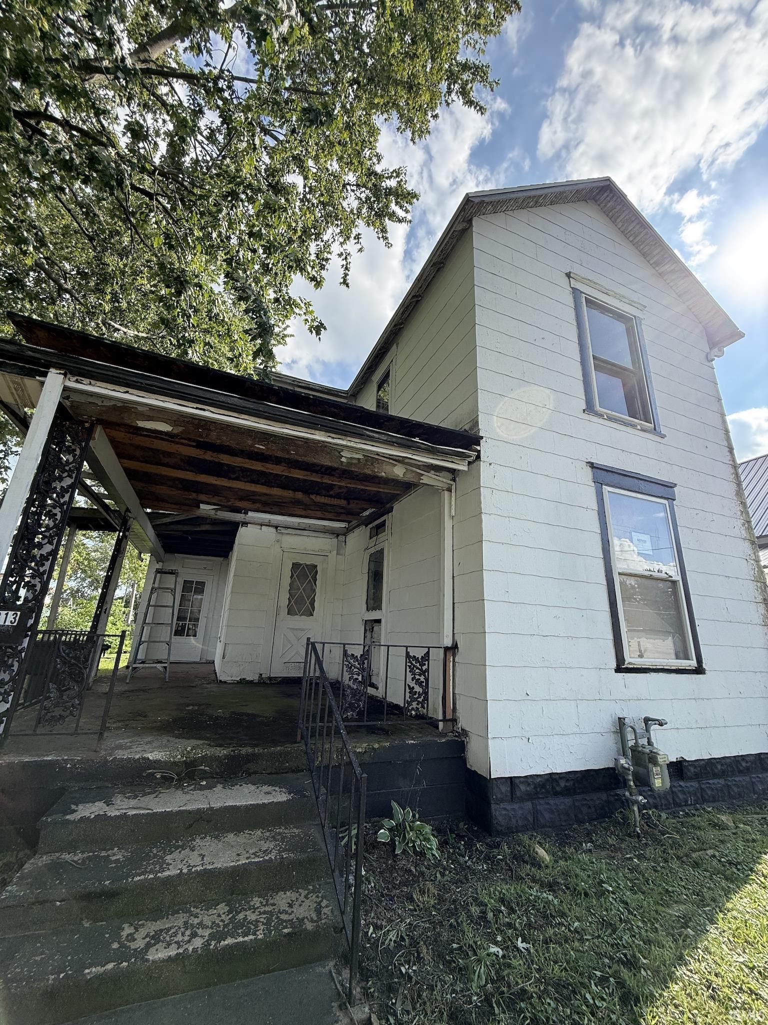 2nd image of 213 W 8th St, Muncie, IN 47302 | MLS# 202633933