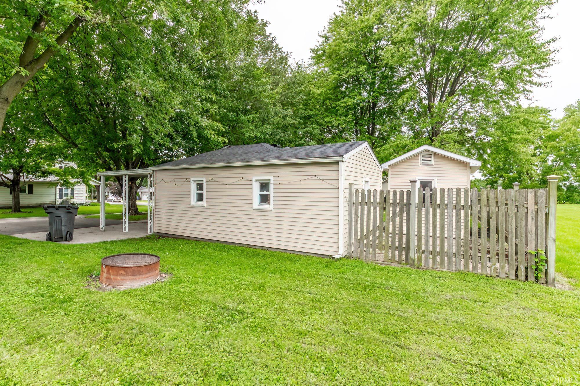 4th image of 124 N Babcock St, Topeka, IN 46571 | MLS# 202633938