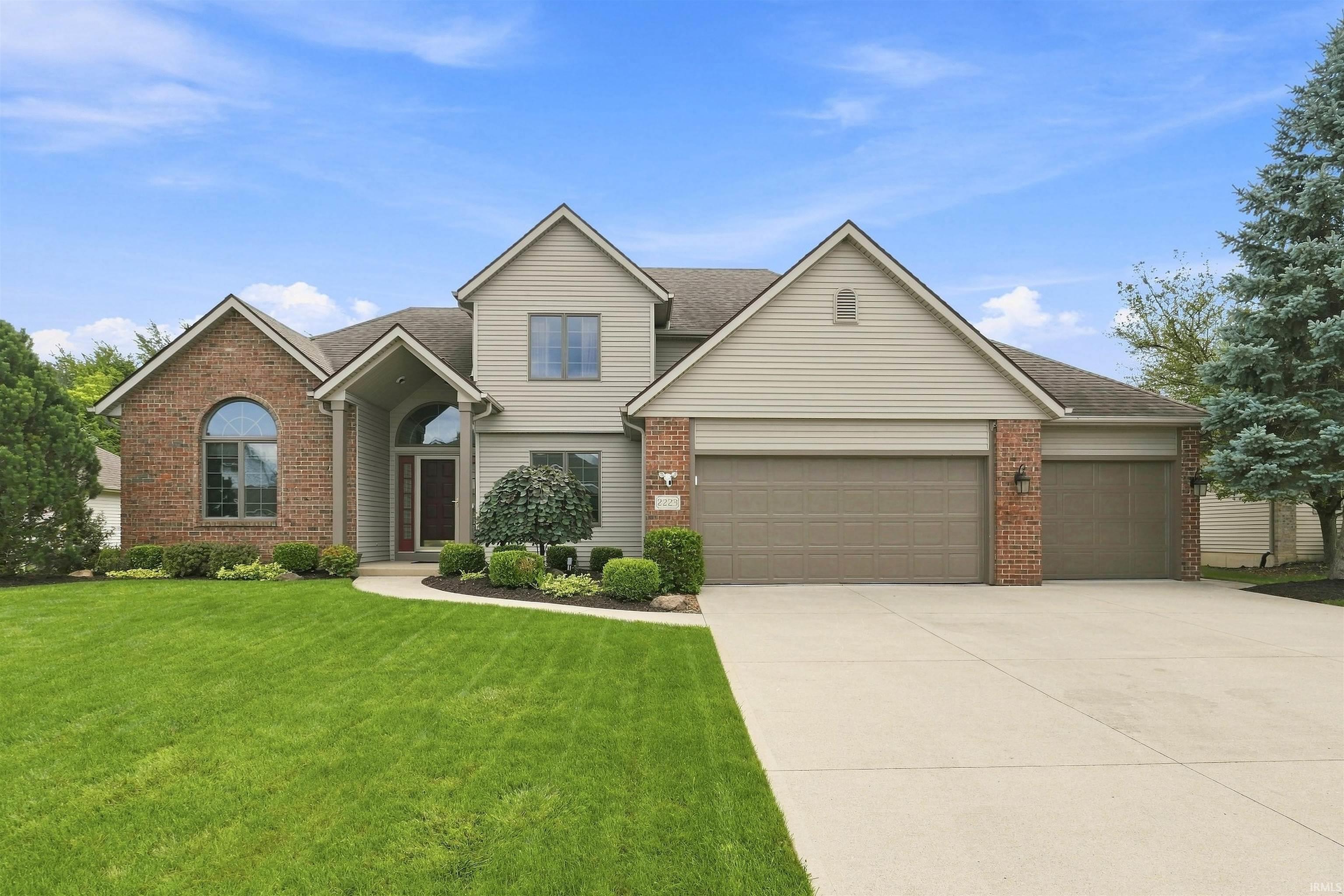 2nd image of 2223 Deer Lodge Pl, Fort Wayne, IN 46818 | MLS# 202633943