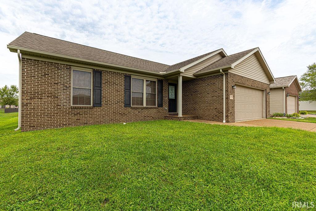 3rd image of 3940 Eagle Watch Dr, Evansville, IN 47725 | MLS# 202633950