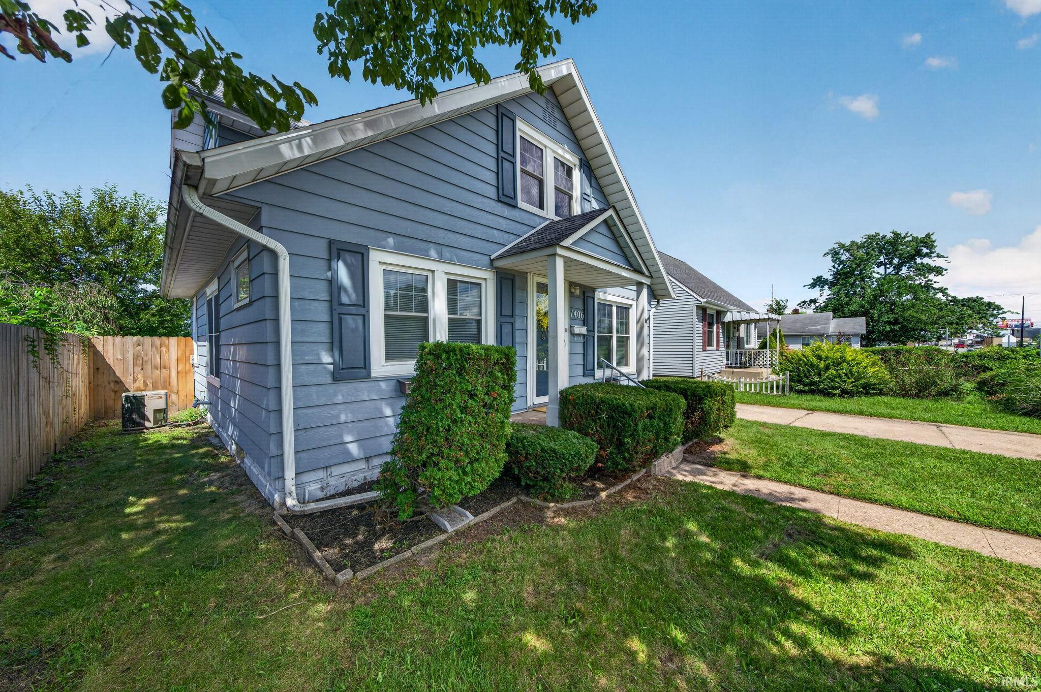 3rd image of 1406 Milburn Blvd, Mishawaka, IN 46544 | MLS# 202633963
