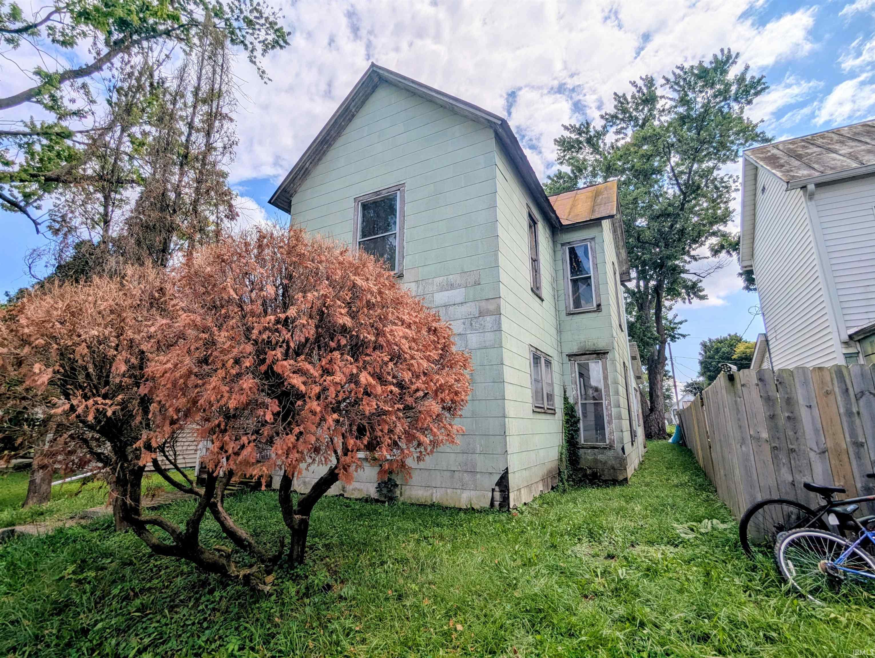 2nd image of 123 W South A St, Gas City, IN 46933 | MLS# 202633966