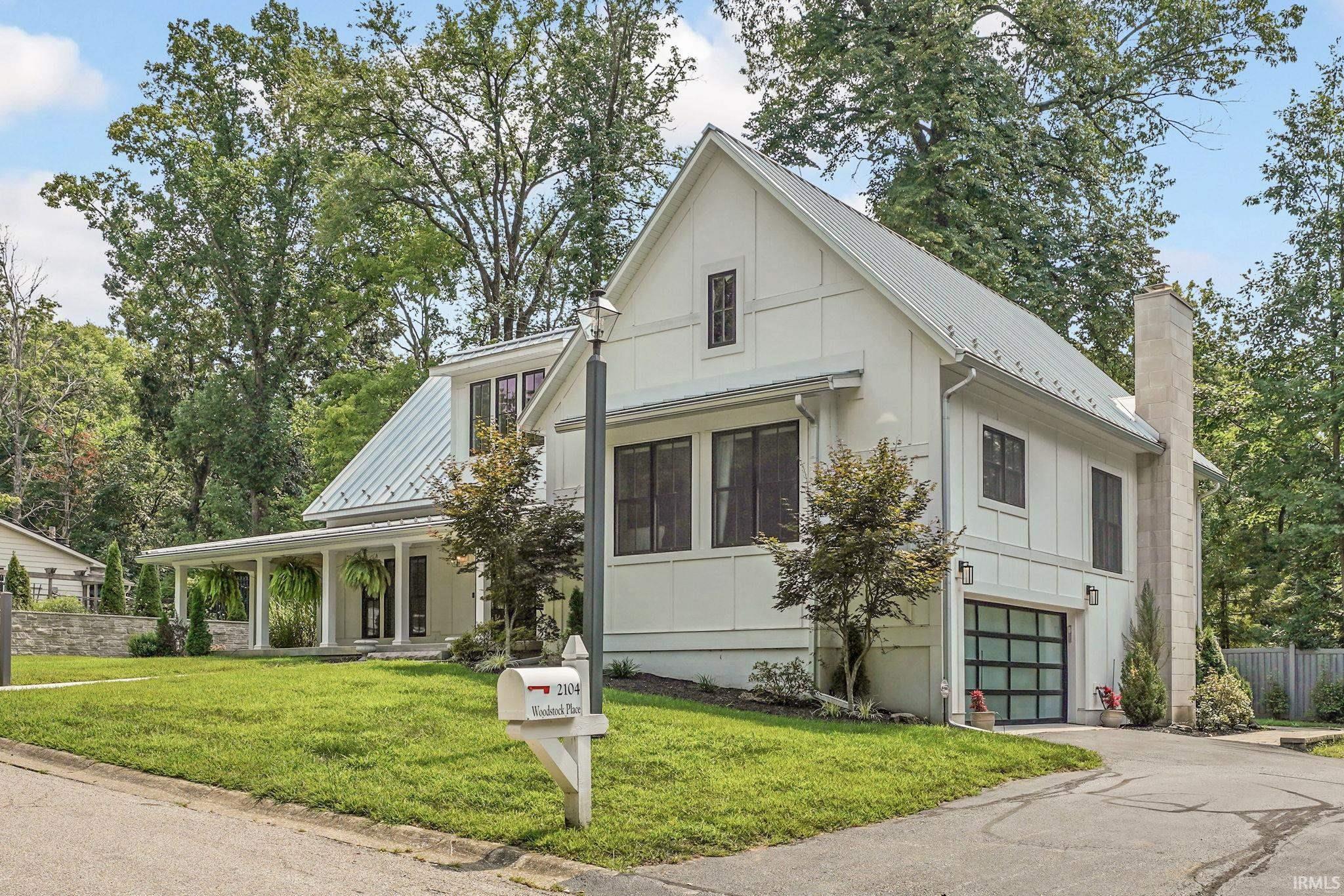 2nd image of 2104 E Woodstock Pl, Bloomington, IN 47401 | MLS# 202633970