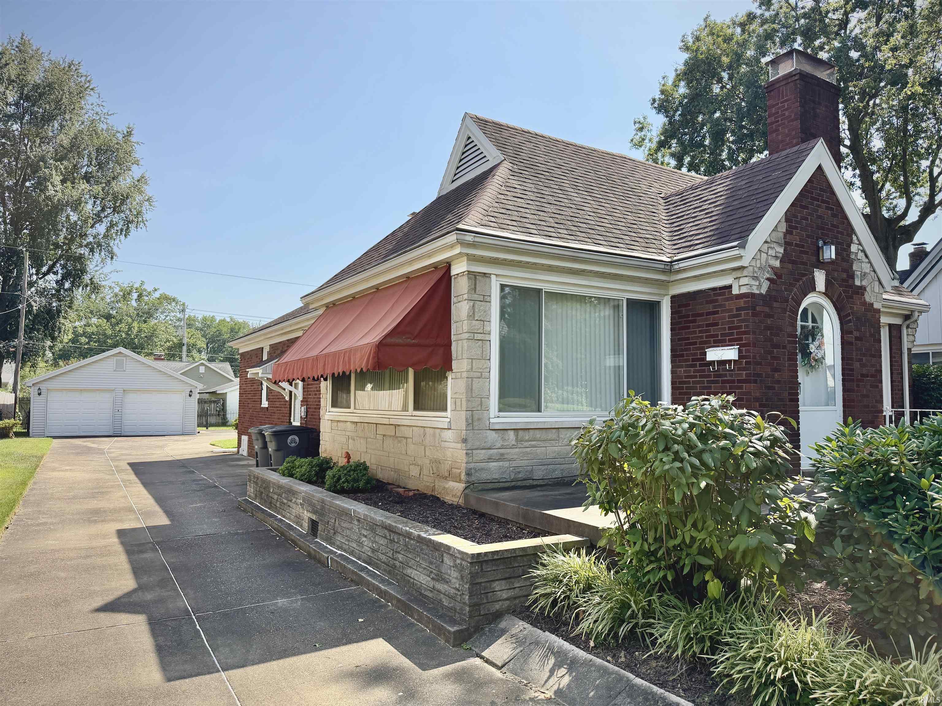 2nd image of 3103 E Mulberry St, Evansville, IN 47714 | MLS# 202633976