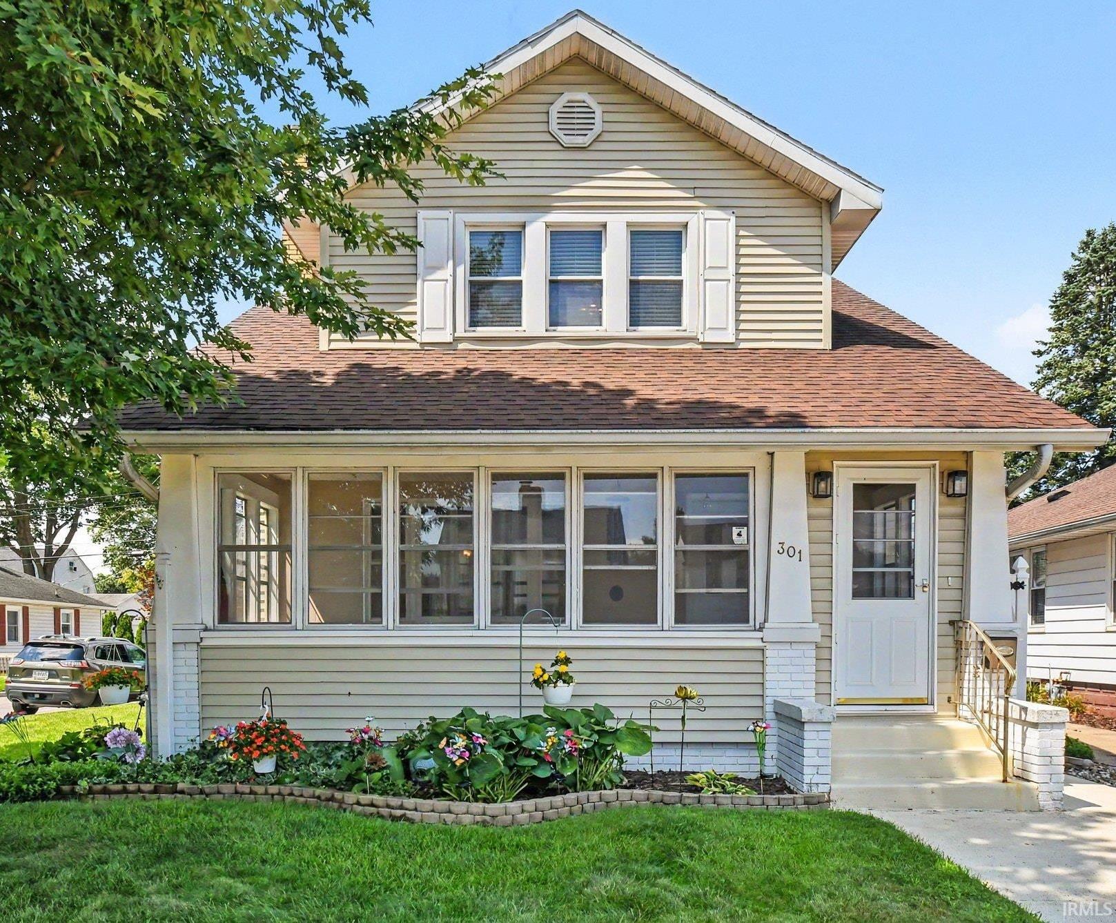 3rd image of 301 N Victoria St, Mishawaka, IN 46544 | MLS# 202634045