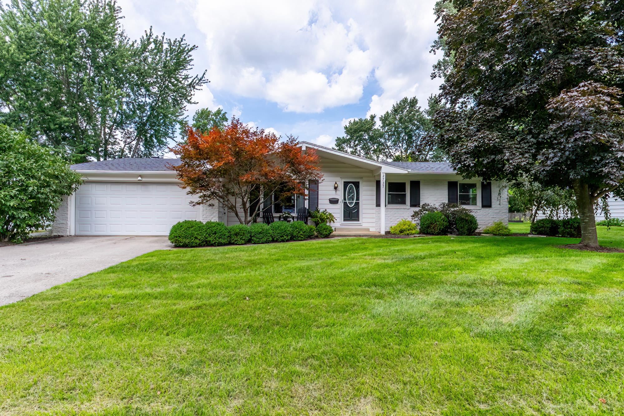 Photo 1 of 2727 Roscommon Drive