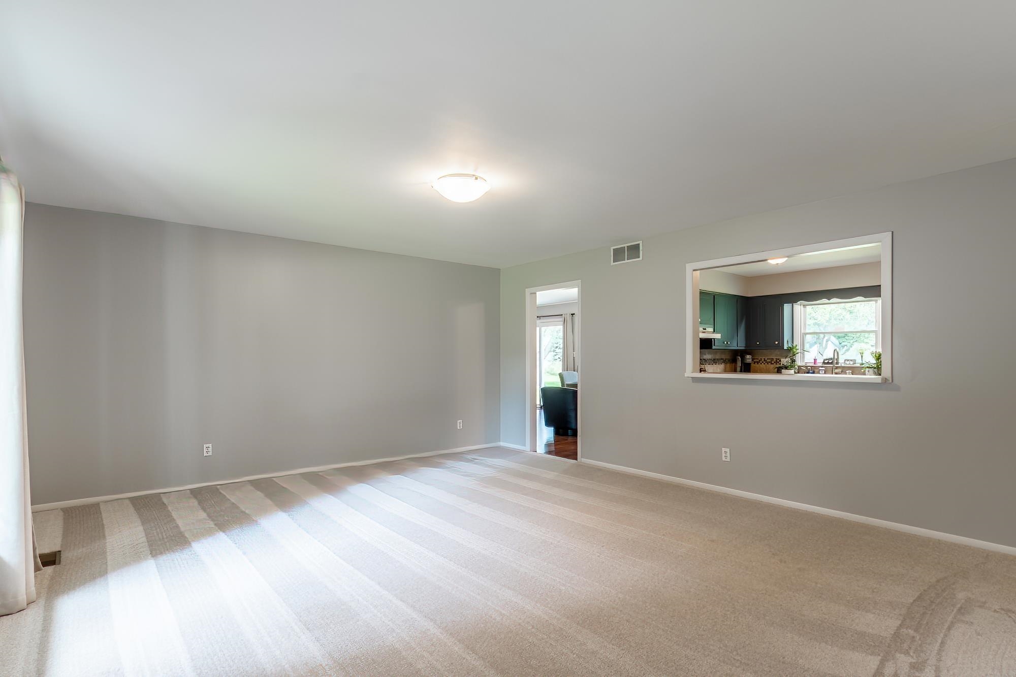 4th image of 2727 Roscommon Dr, Fort Wayne, IN 46805 | MLS# 202634069