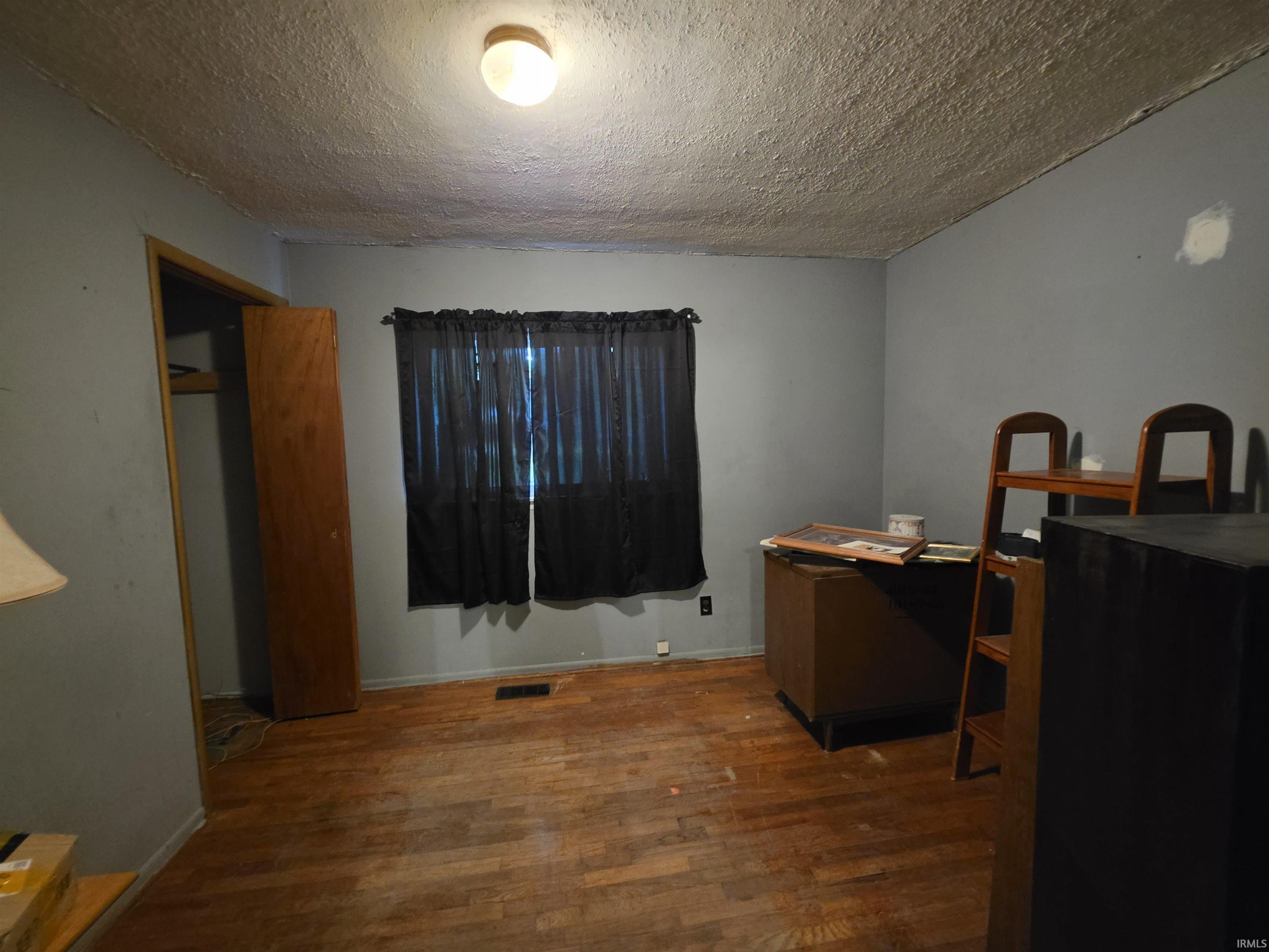 19th image of 709 E Sherman St, Marion, IN 46952 | MLS# 202634099