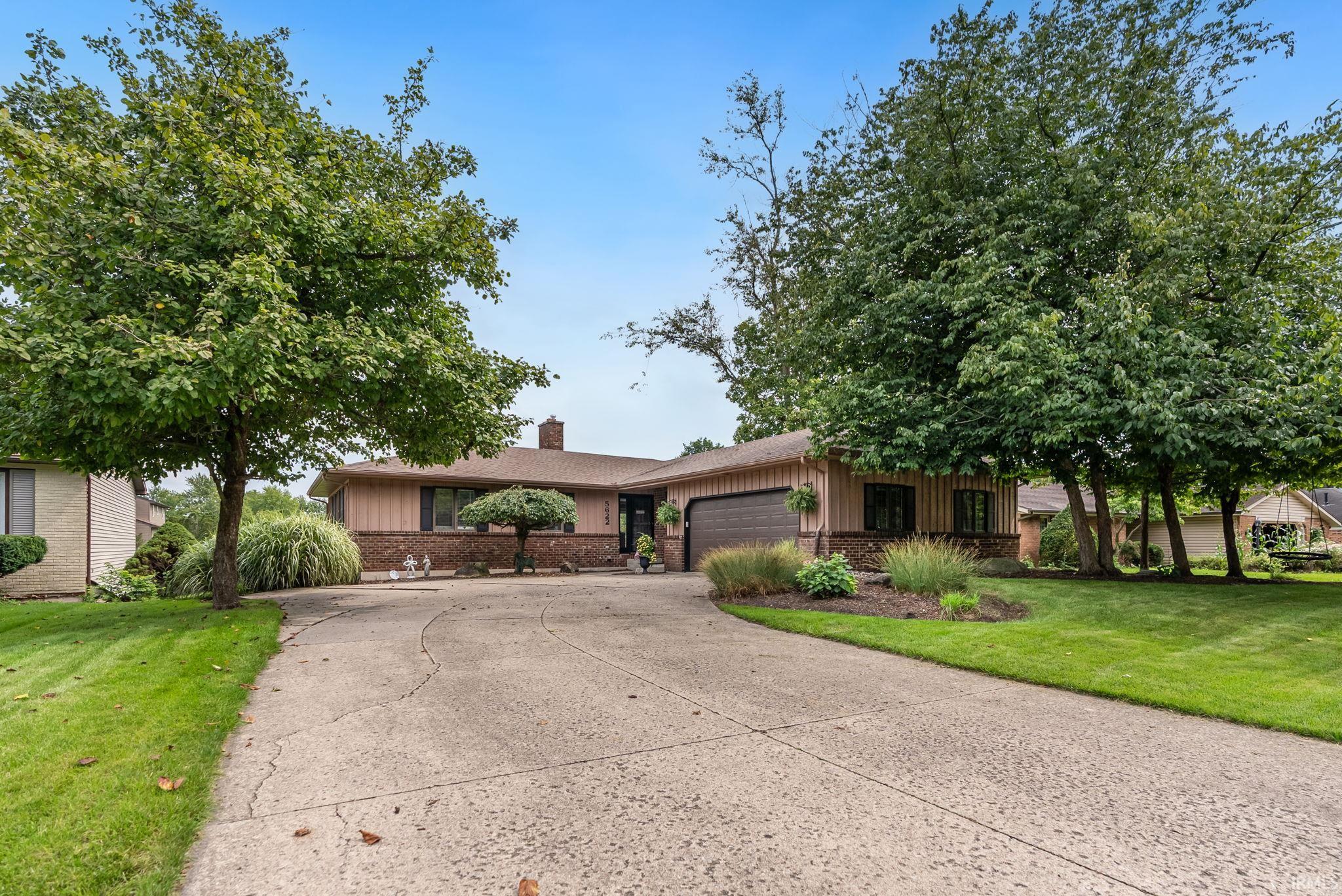 2nd image of 5622 Inland Trl, Fort Wayne, IN 46825 | MLS# 202634133