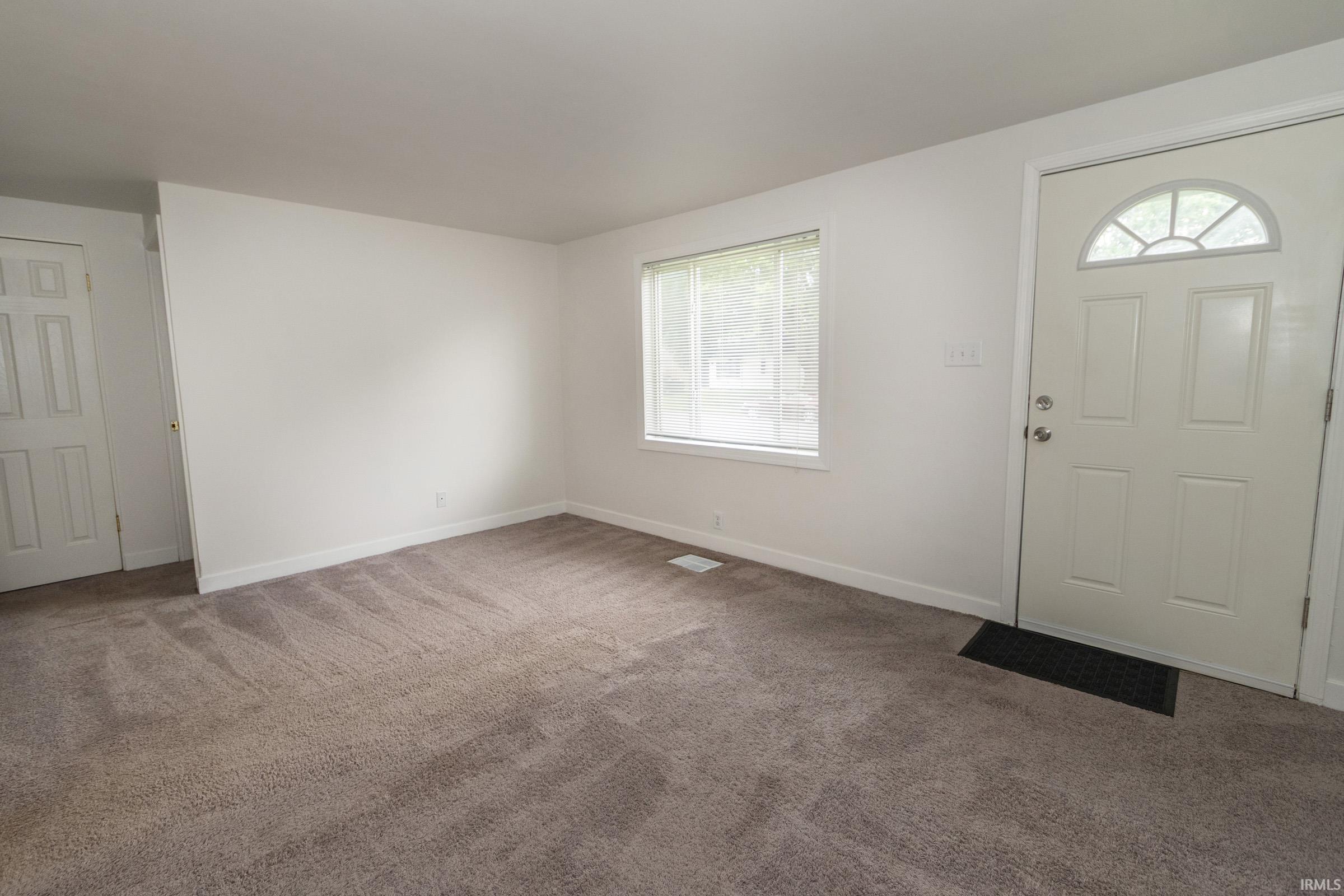 2nd image of 908 Dover Dr, South Bend, IN 46614 | MLS# 202634143