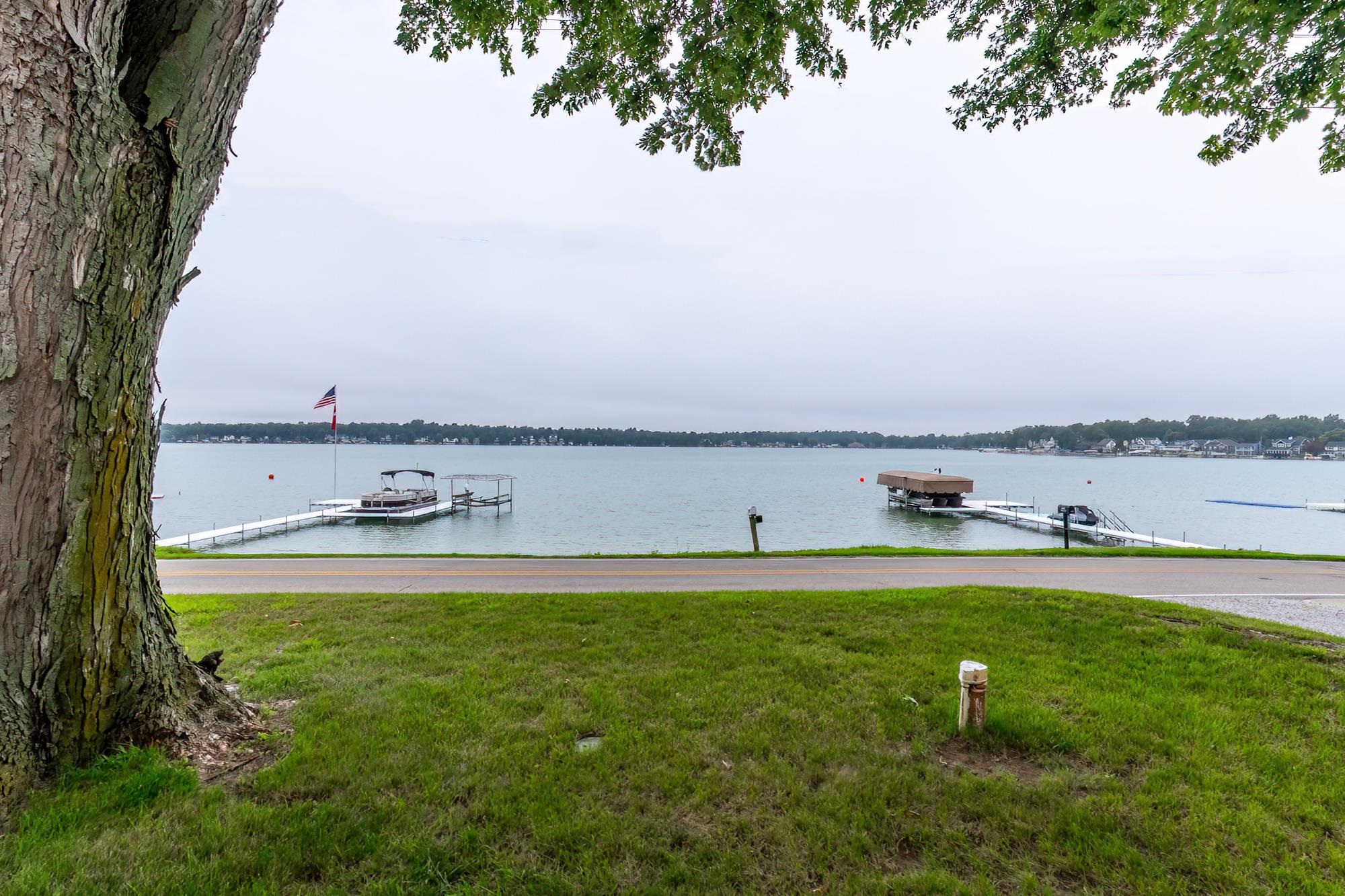 3rd image of 6420 W Orland Rd, Angola, IN 46703 | MLS# 202634152