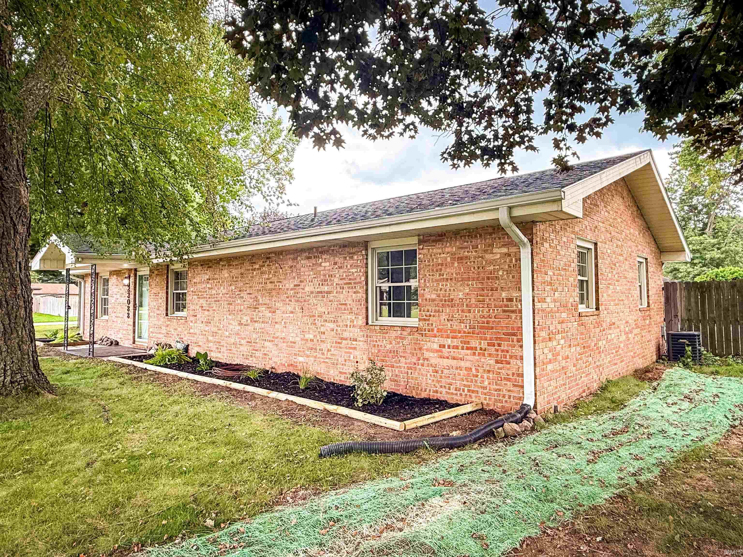 4th image of 23088 Janiper Dr, Elkhart, IN 46517 | MLS# 202634167