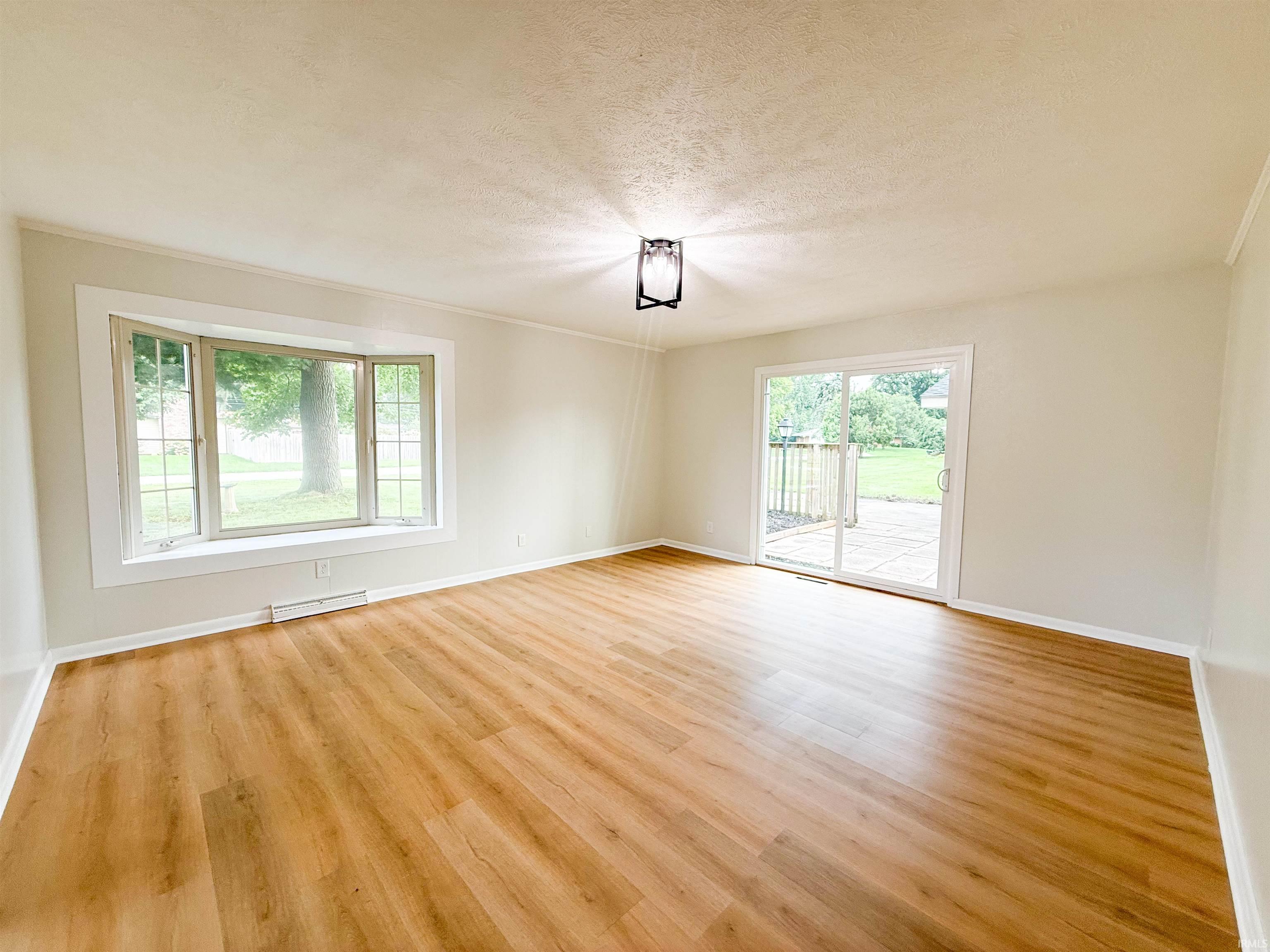 5th image of 23088 Janiper Dr, Elkhart, IN 46517 | MLS# 202634167